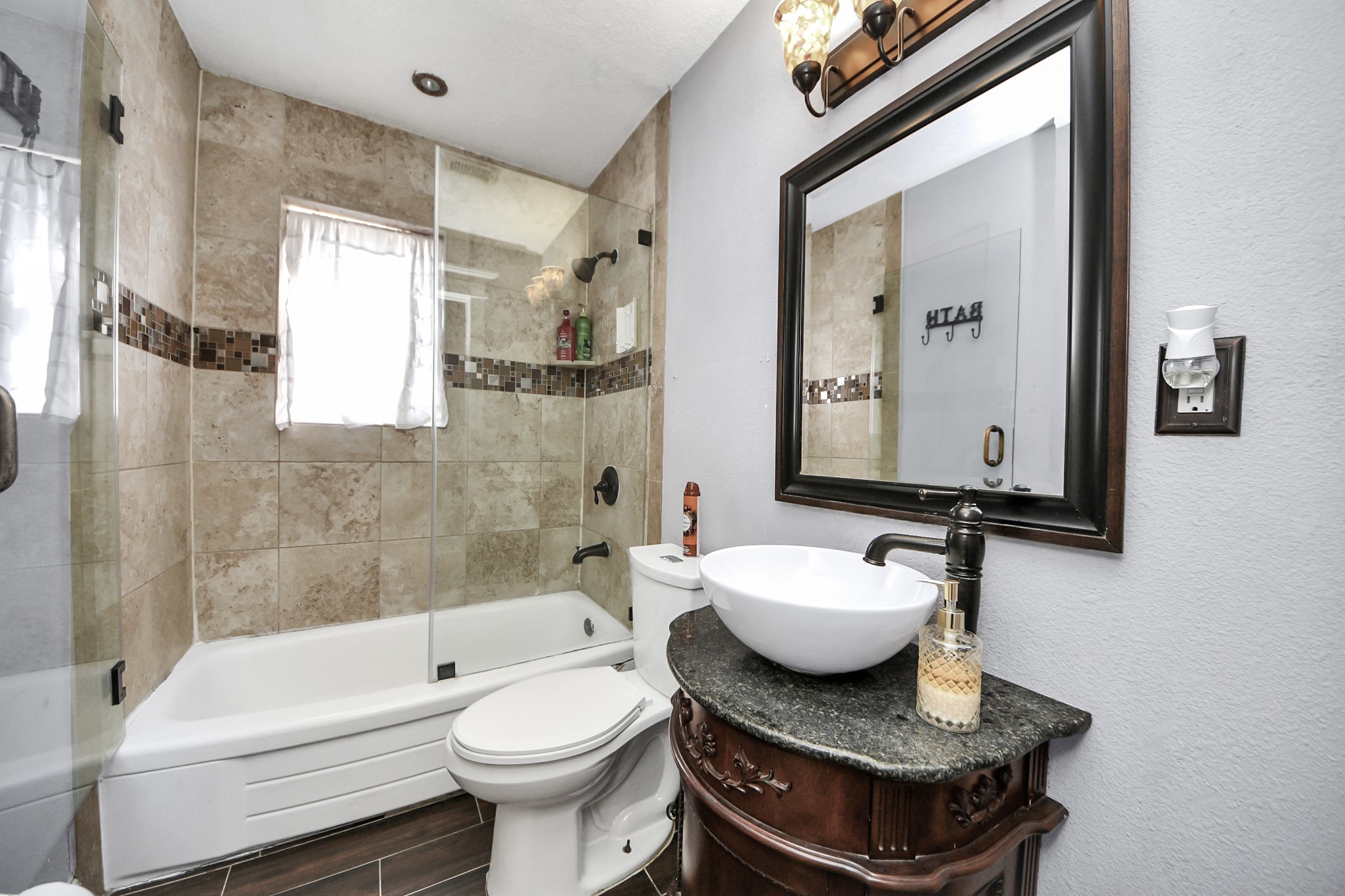 8607 Shadow Crest Street Property Photo 13