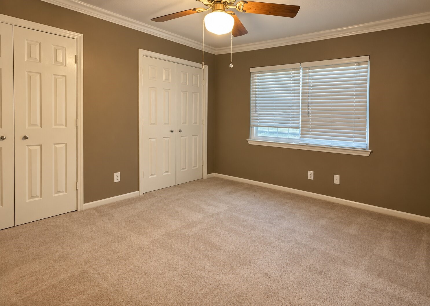 15026 River Park Drive Property Photo 7