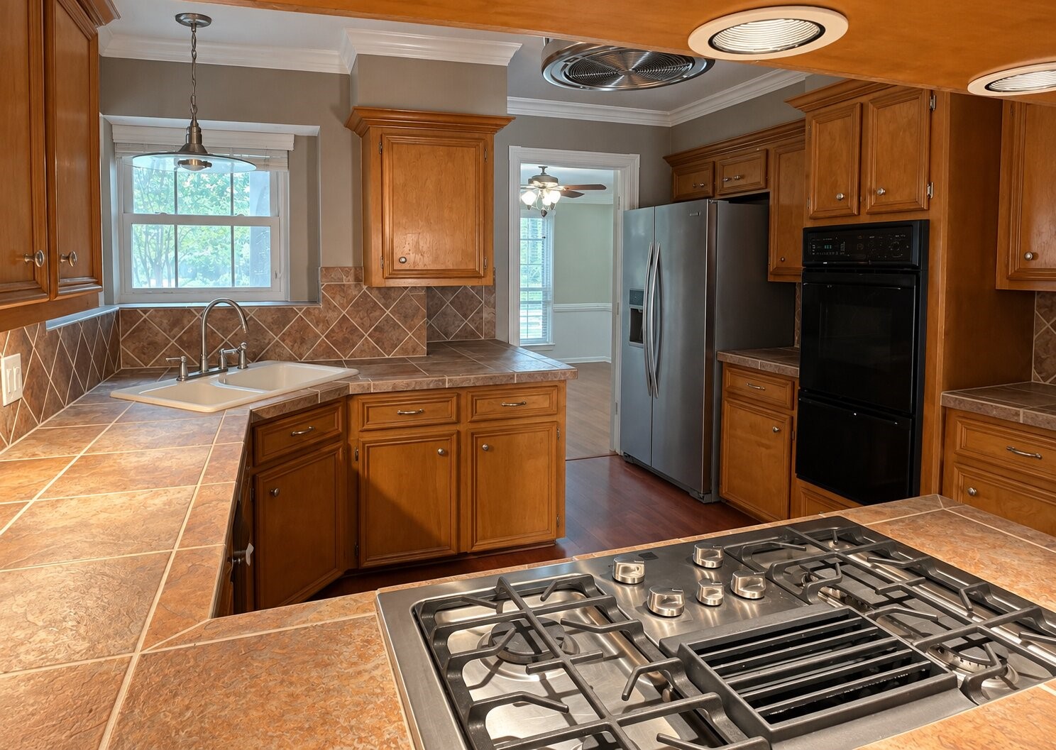15026 River Park Drive Property Photo 12