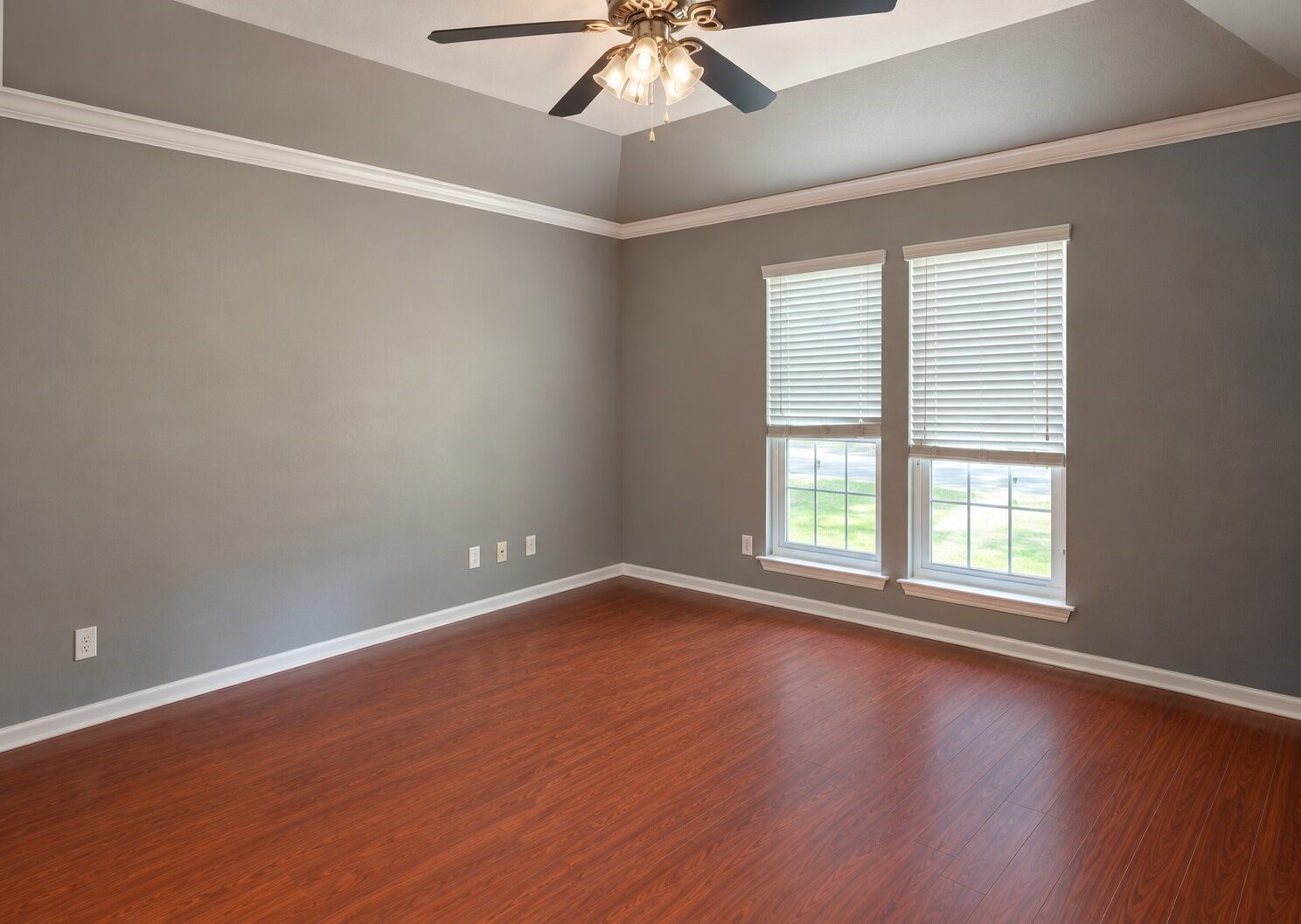 15026 River Park Drive Property Photo 14
