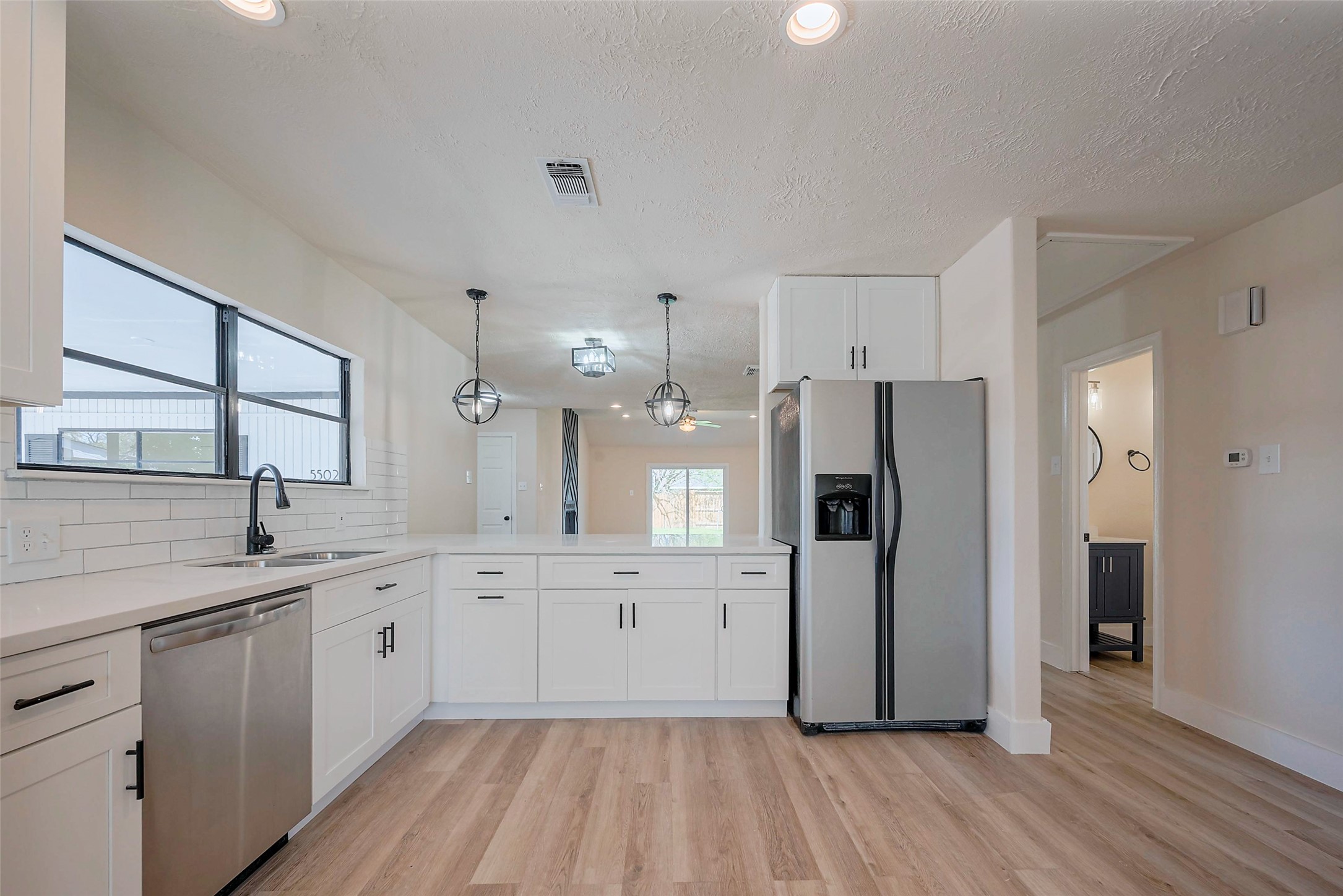 5502 Hewitt Drive Property Photo 16