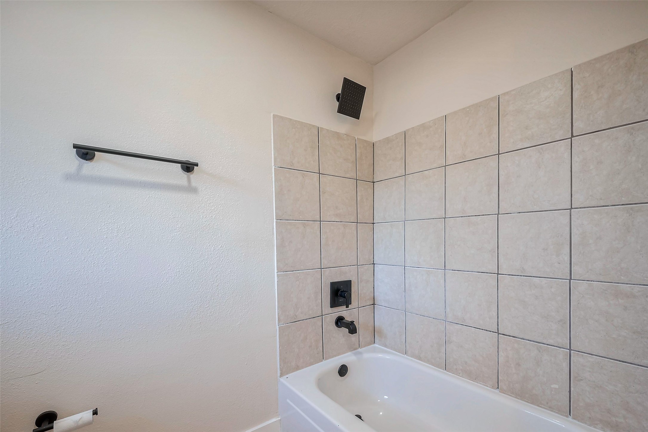 5502 Hewitt Drive Property Photo 27