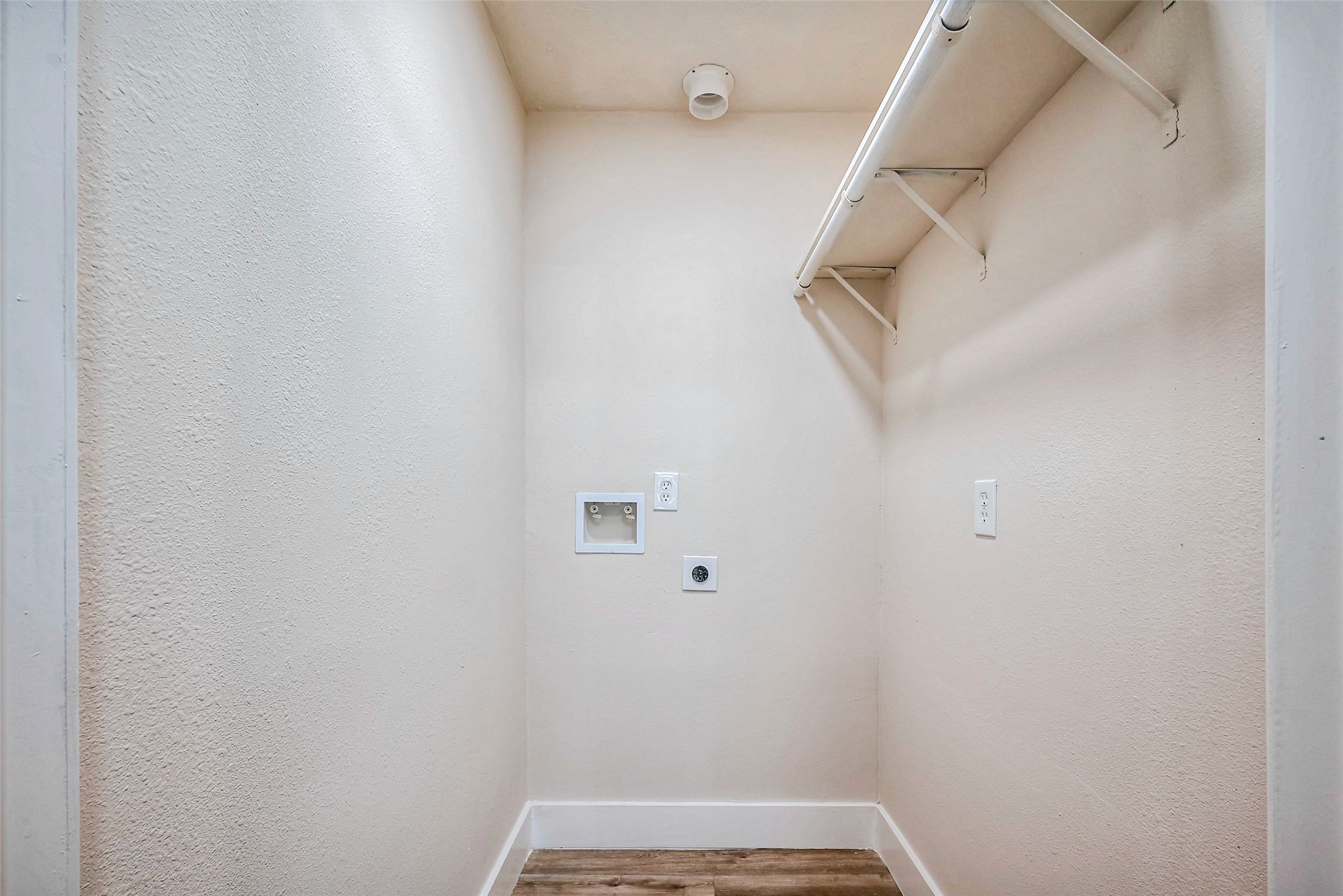 5502 Hewitt Drive Property Photo 35