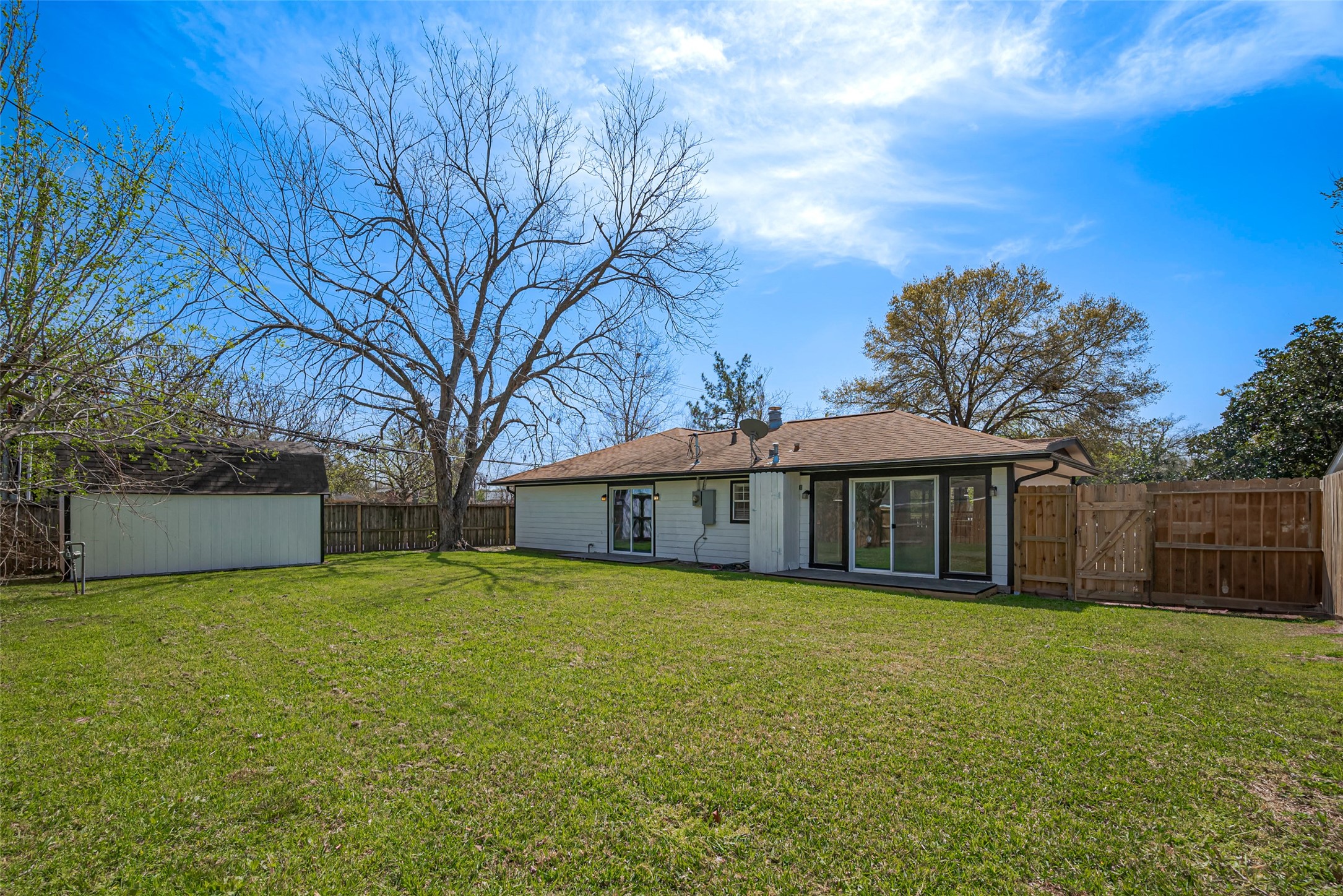 5502 Hewitt Drive Property Photo 37
