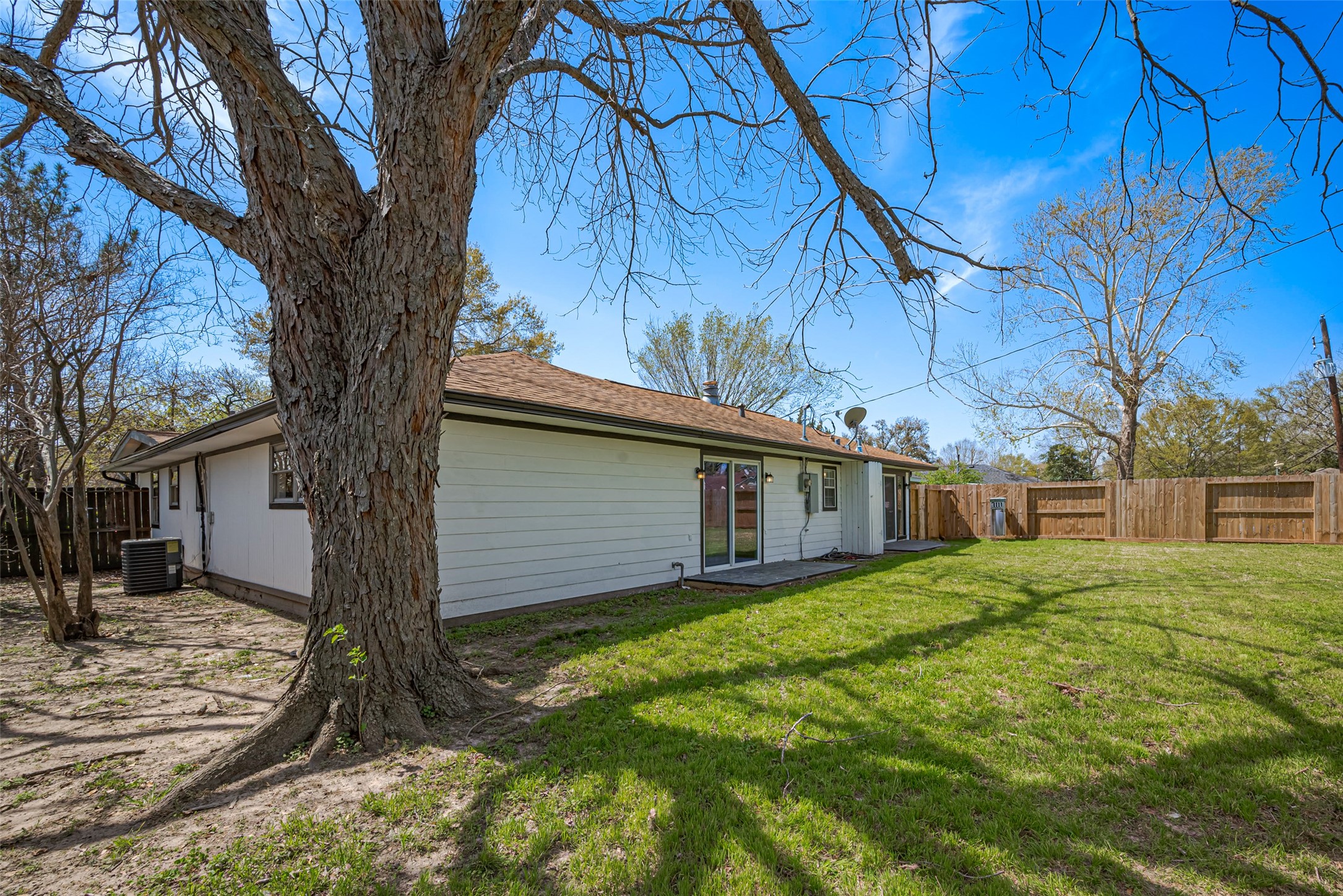 5502 Hewitt Drive Property Photo 40