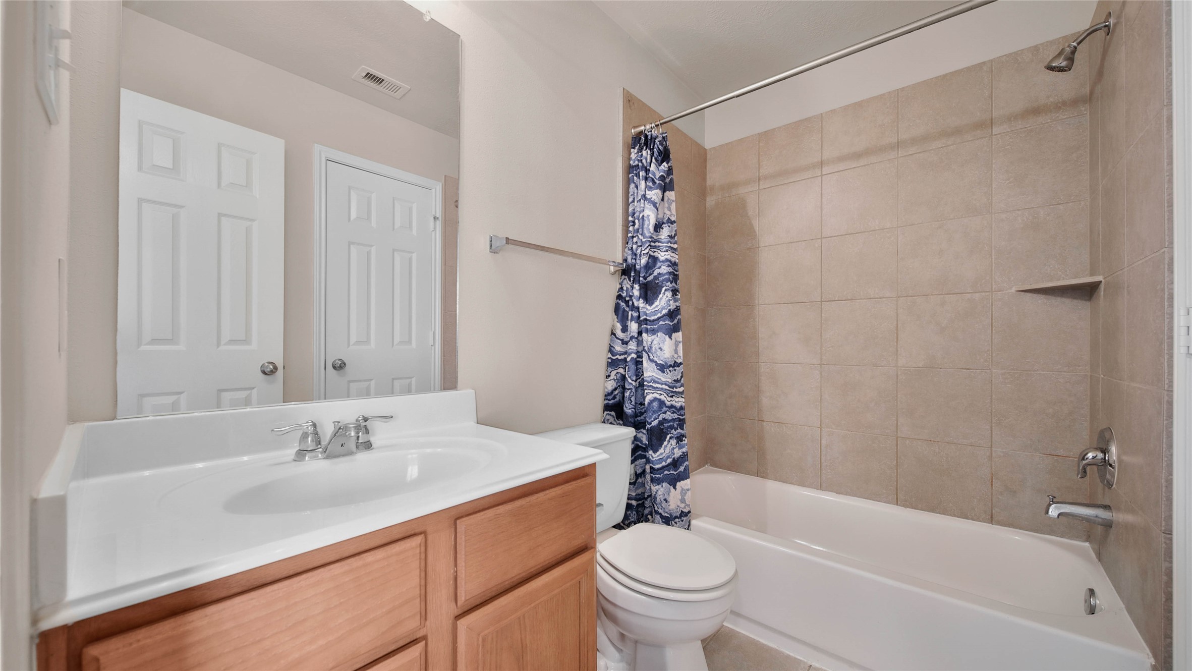 24511 Eagle Haven Drive Property Photo 4