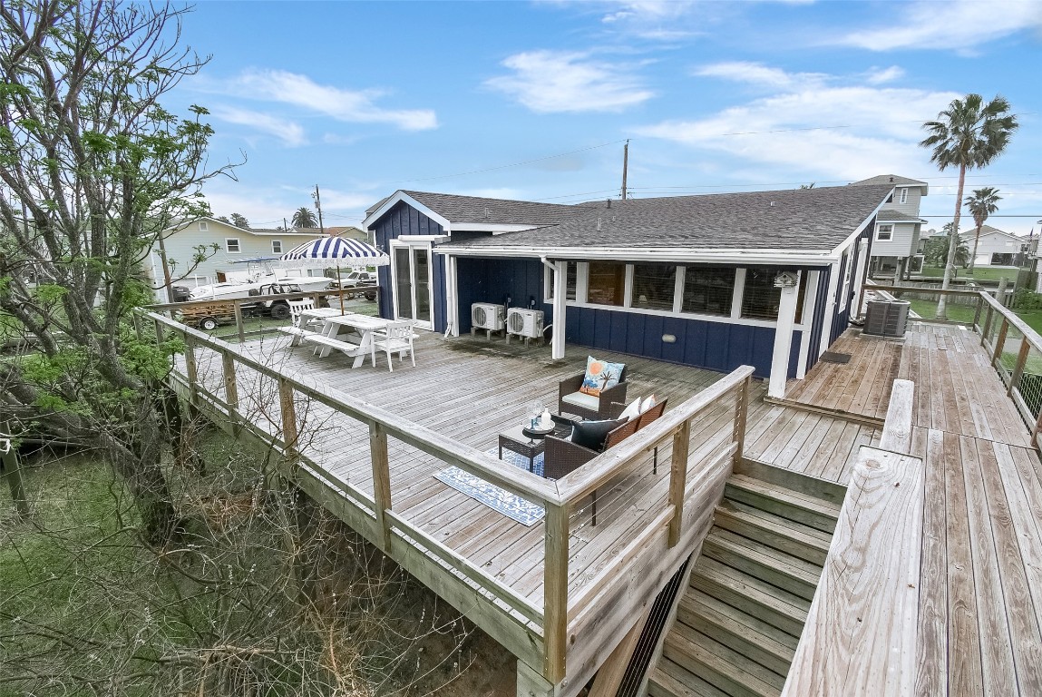 16630 Bermuda Way Property Photo 2