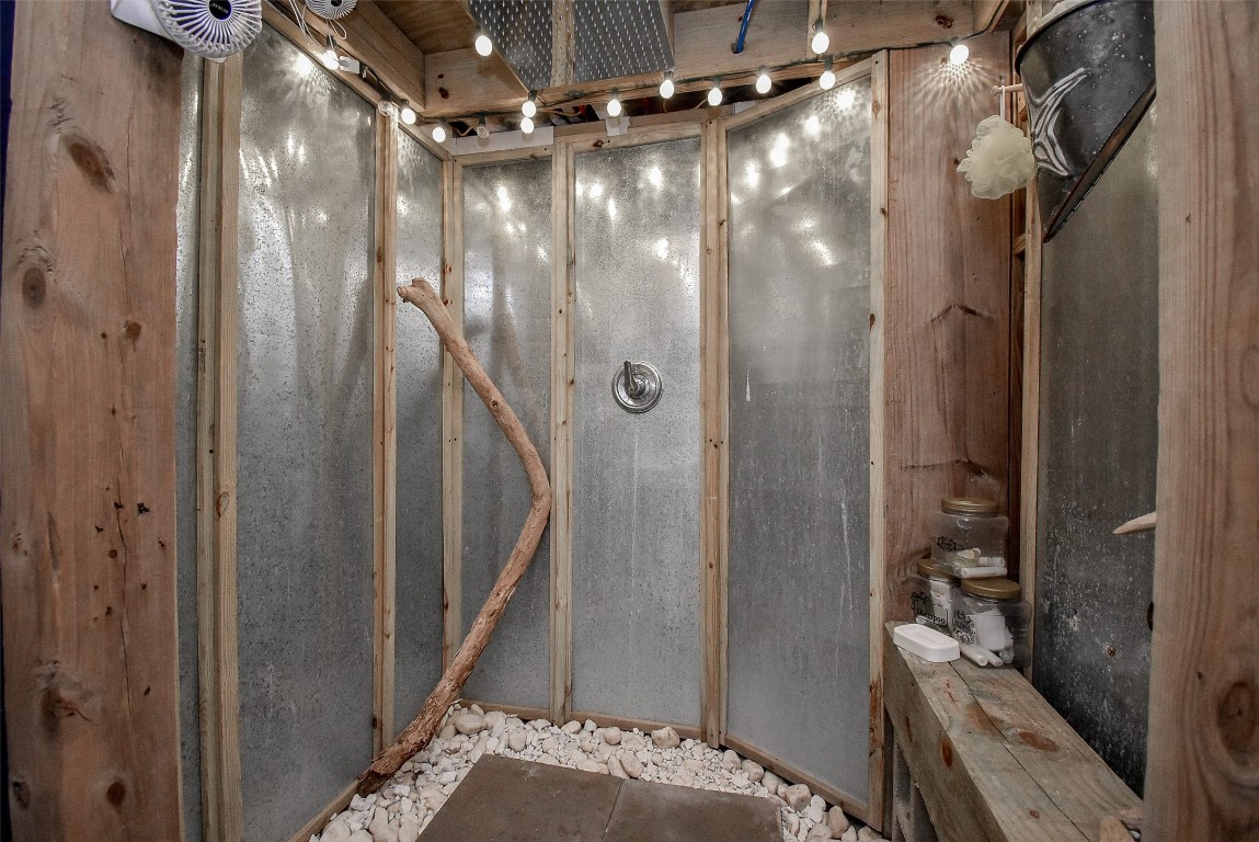 16630 Bermuda Way Property Photo 11