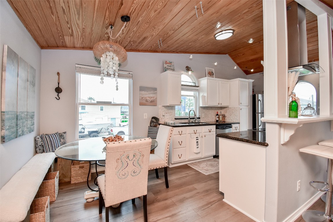 16630 Bermuda Way Property Photo 20