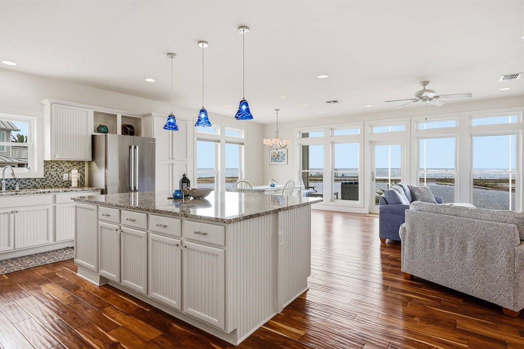 15 Old Cottage Beach Property Photo 5
