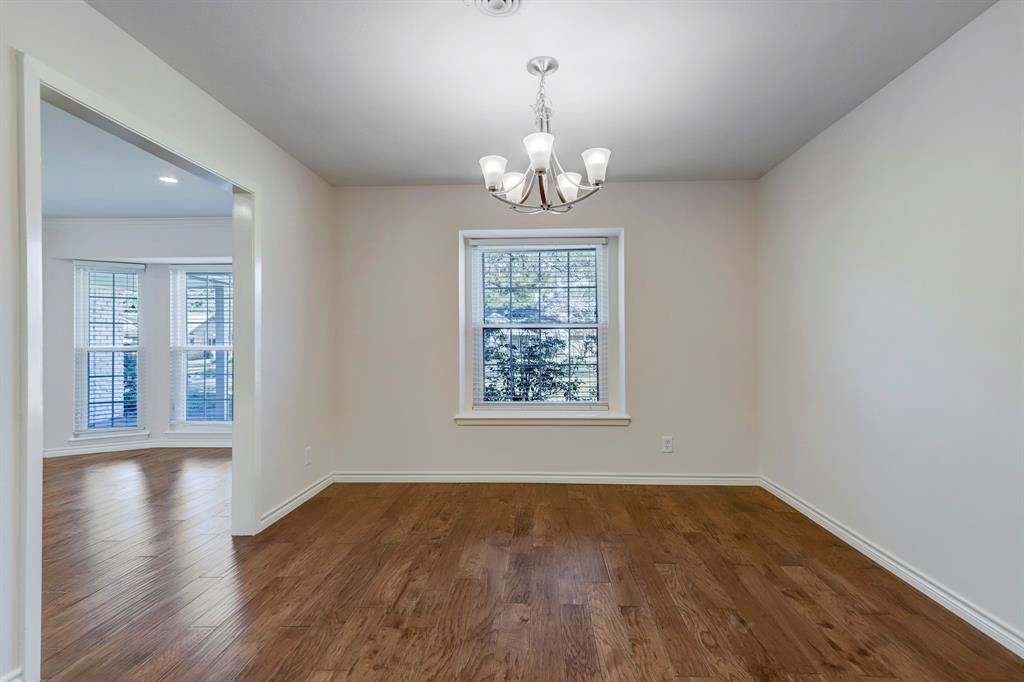 10403 Raritan Drive Property Photo 4