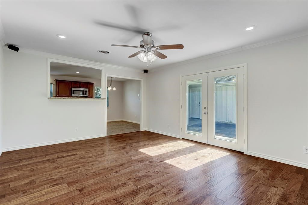 10403 Raritan Drive Property Photo 5