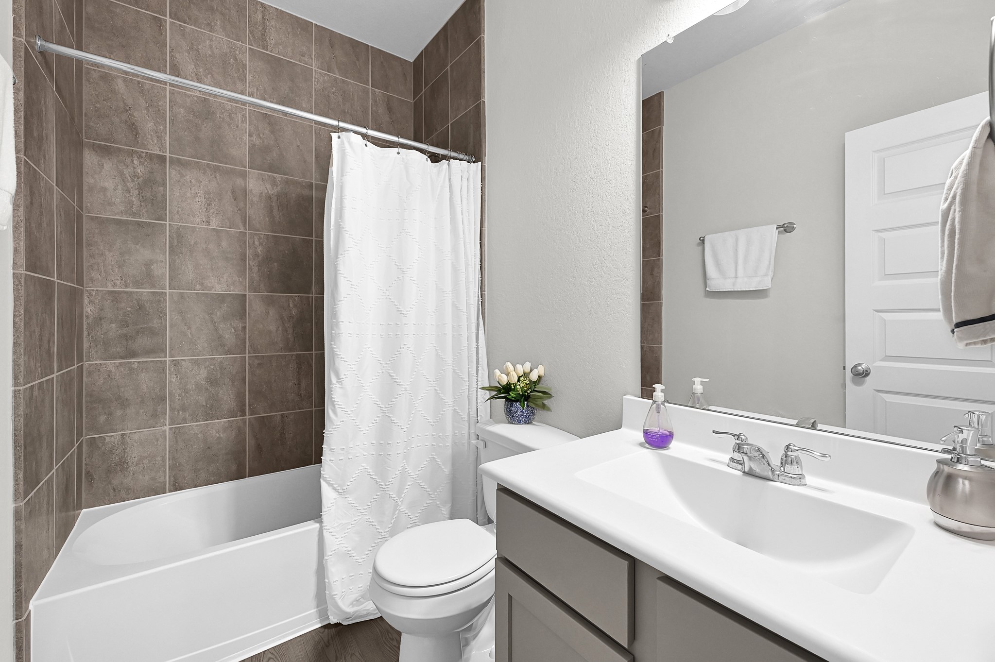 24122 Prairie Glen Lane Property Photo 10