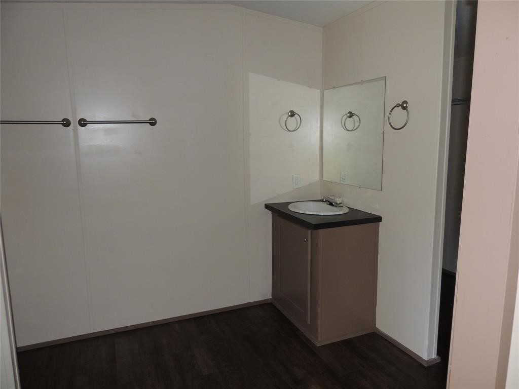 135 Geerts Street Property Photo 6