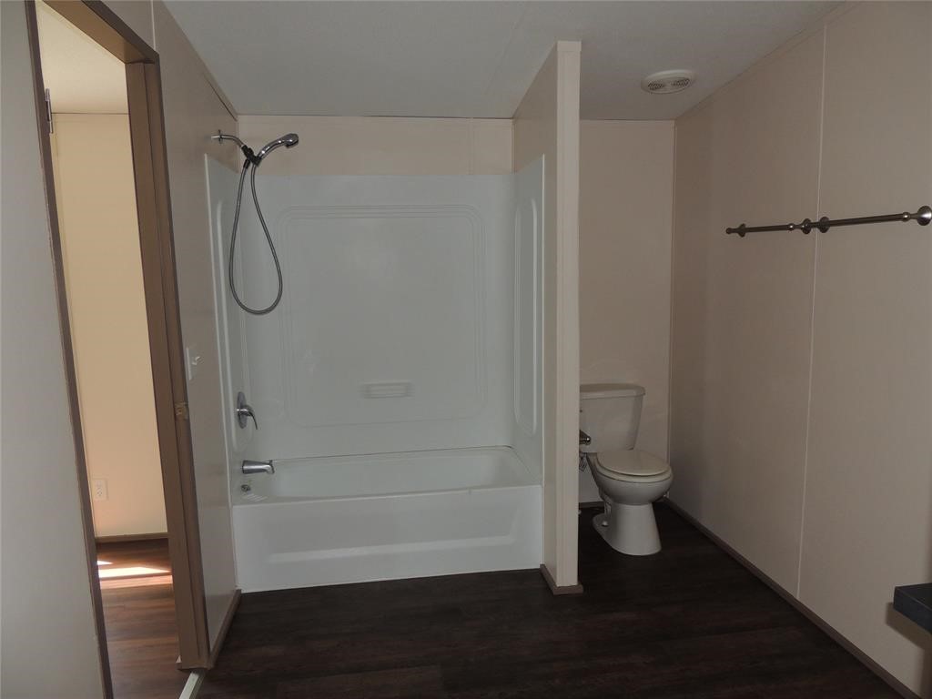 135 Geerts Street Property Photo 7