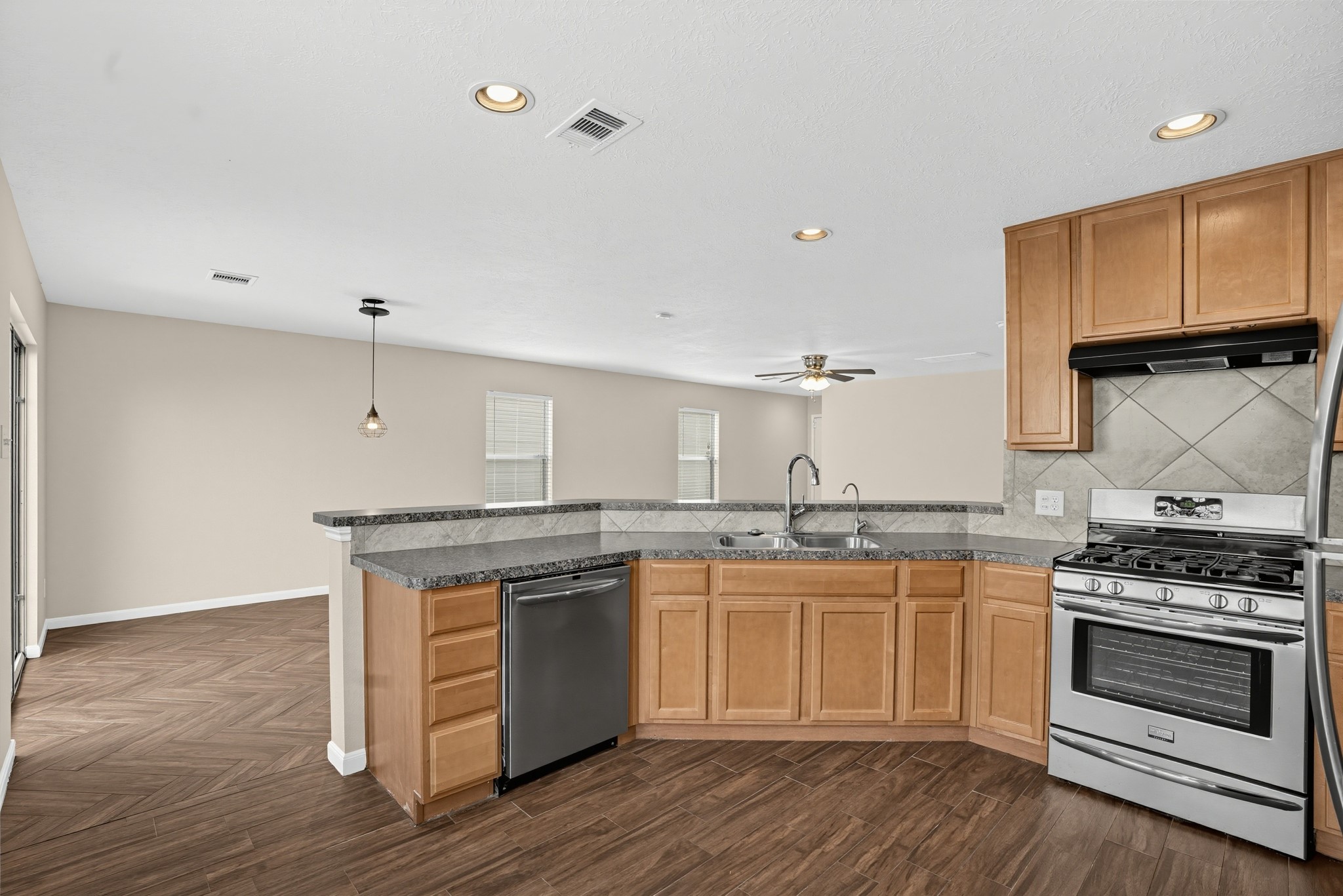18915 Range Haven Court Property Photo 10