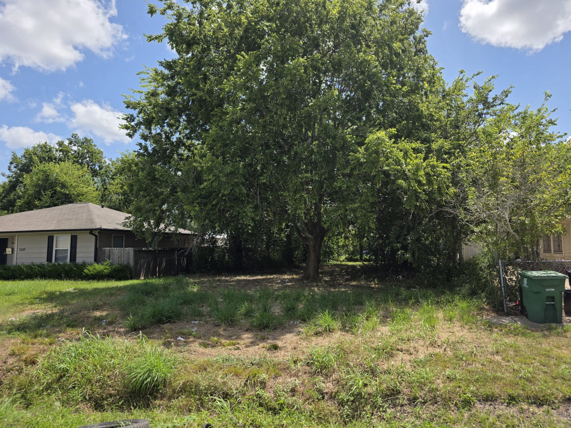 7243 Saint Augustine Street Property Photo 5