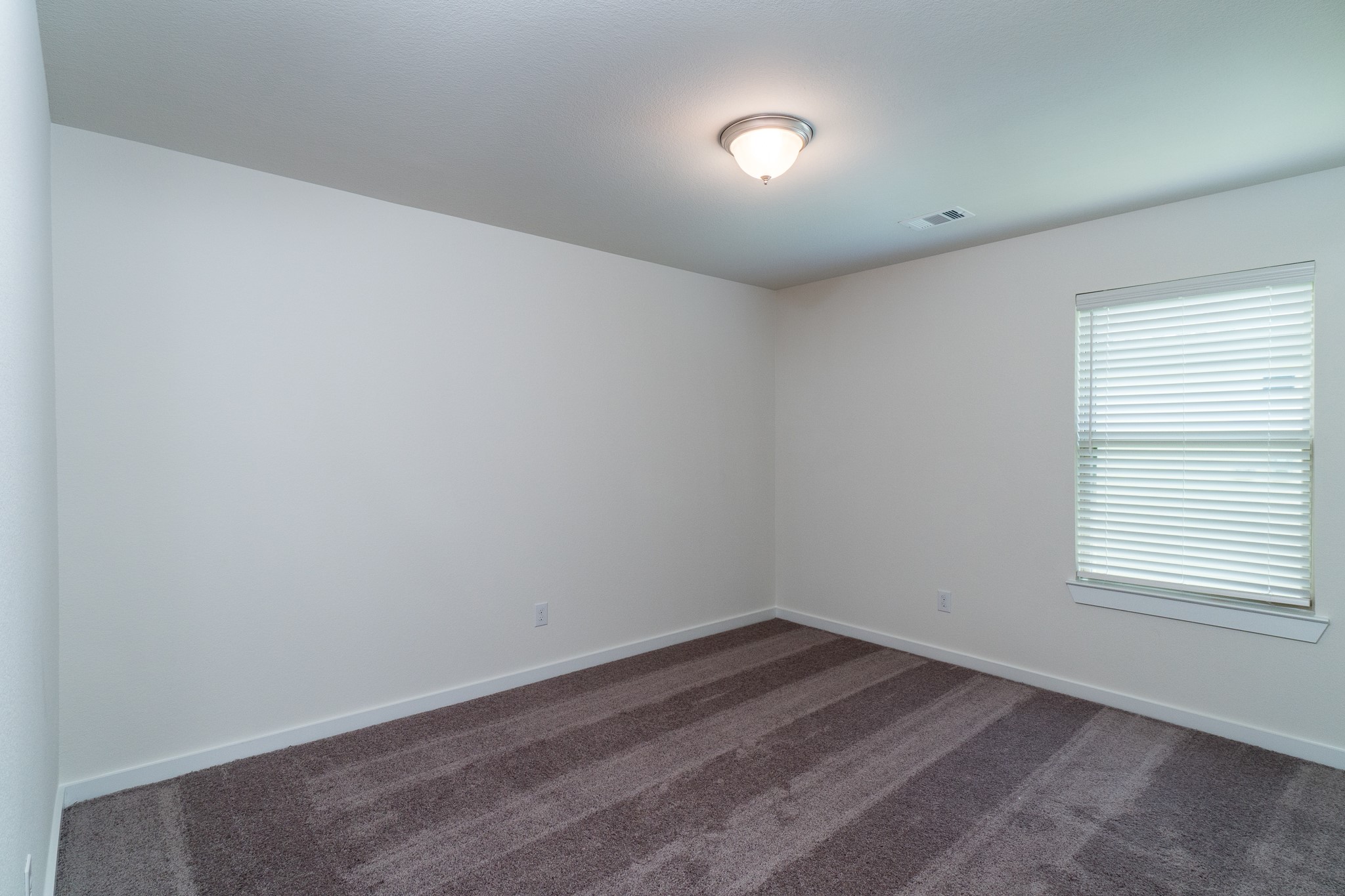 40315 S Hill Pass Property Photo 7