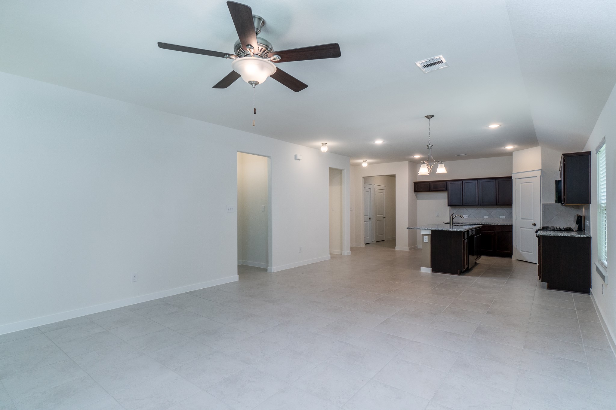 40315 S Hill Pass Property Photo 15