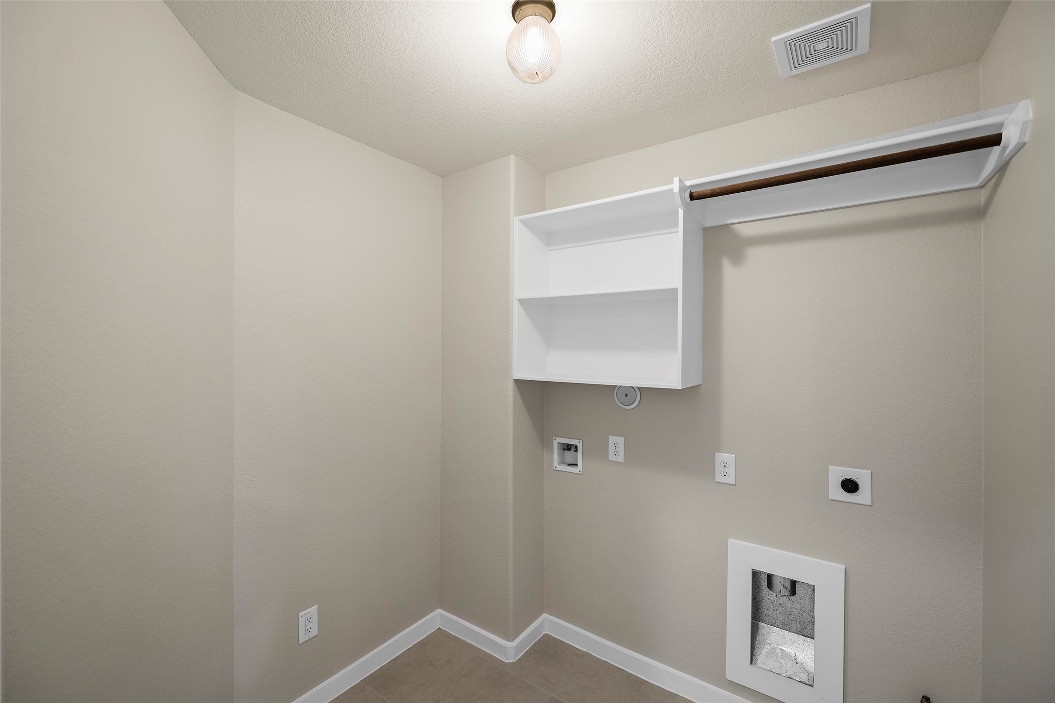 40315 S Hill Pass Property Photo 28