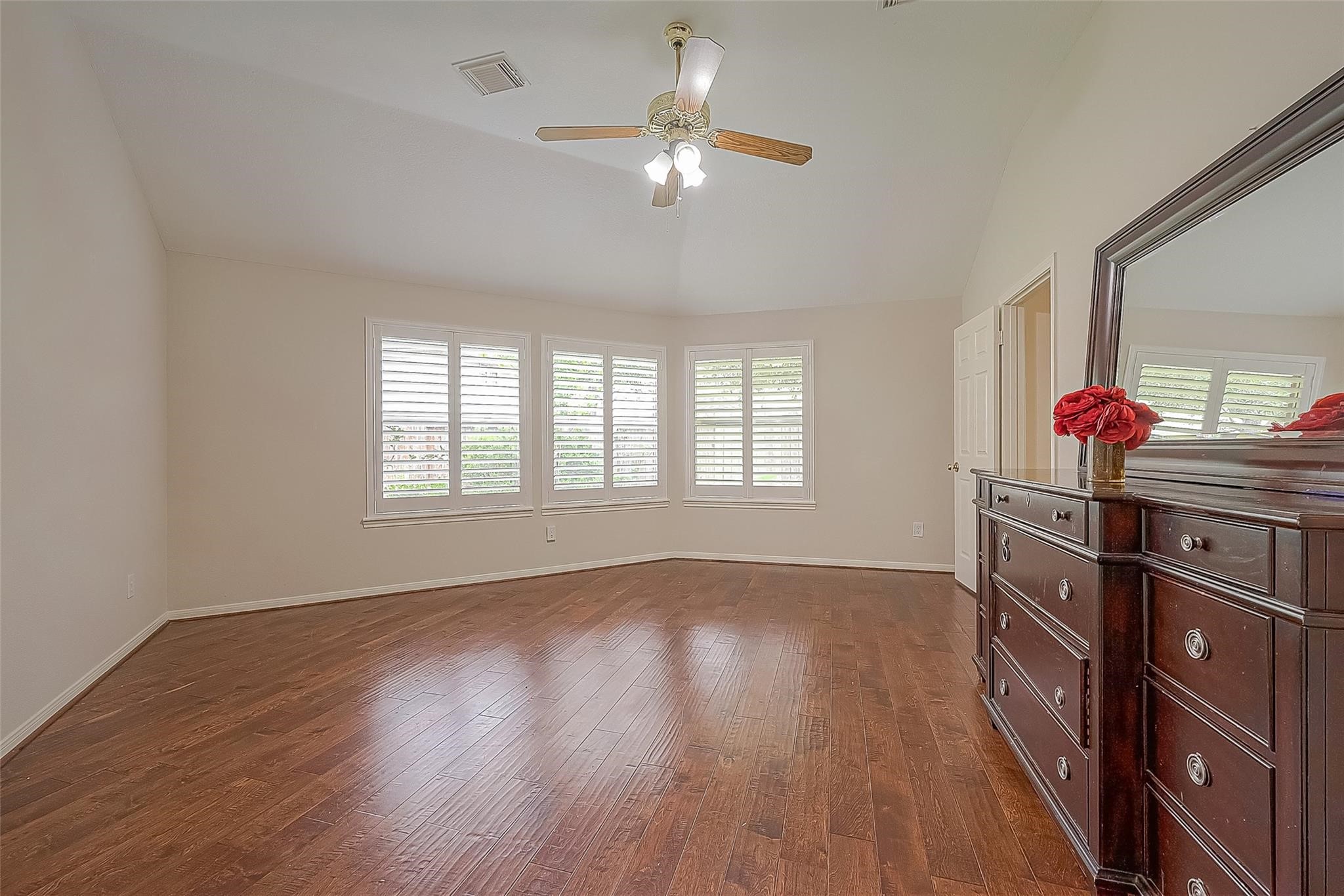207 Rolling Plains Drive Property Photo 24