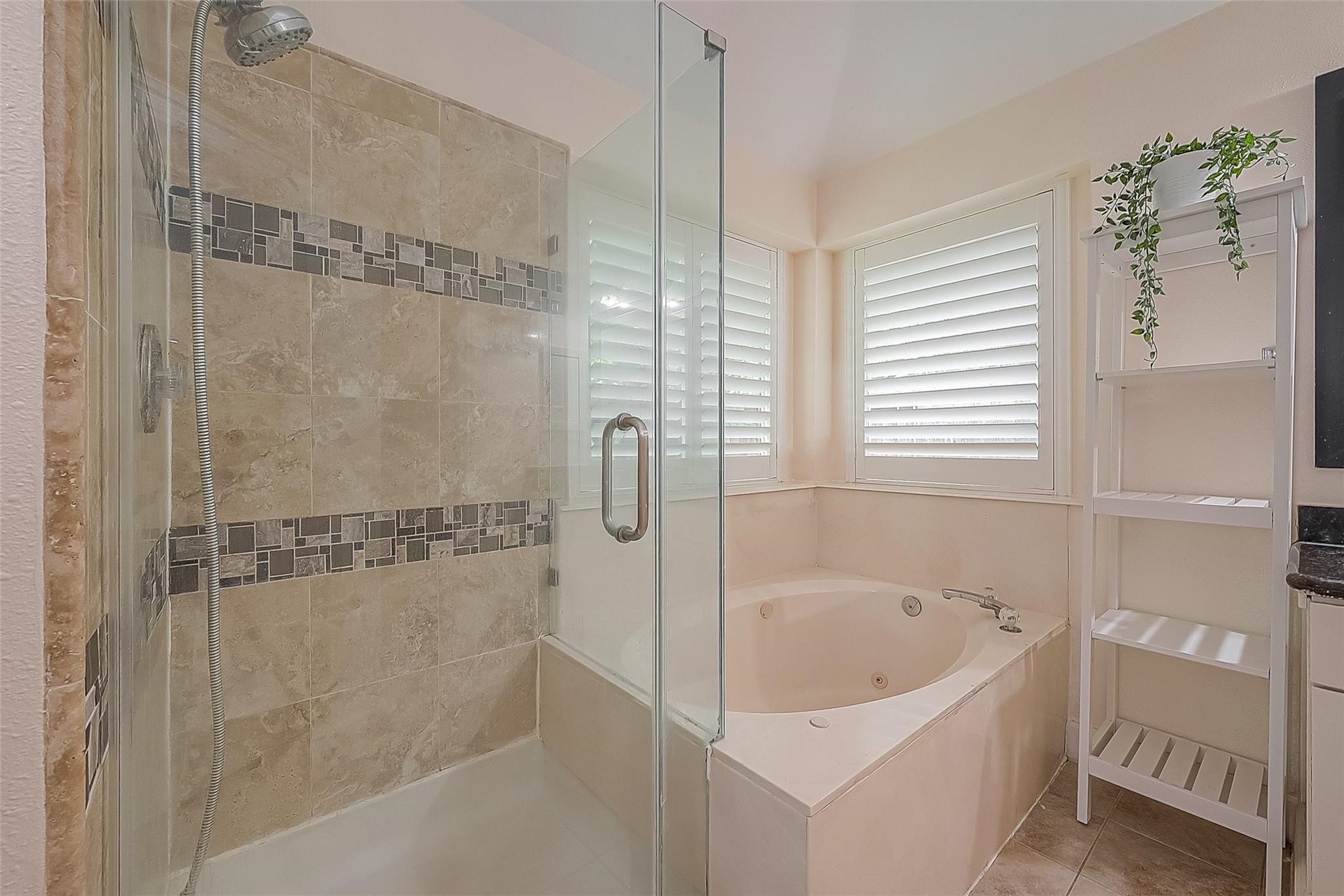 207 Rolling Plains Drive Property Photo 28