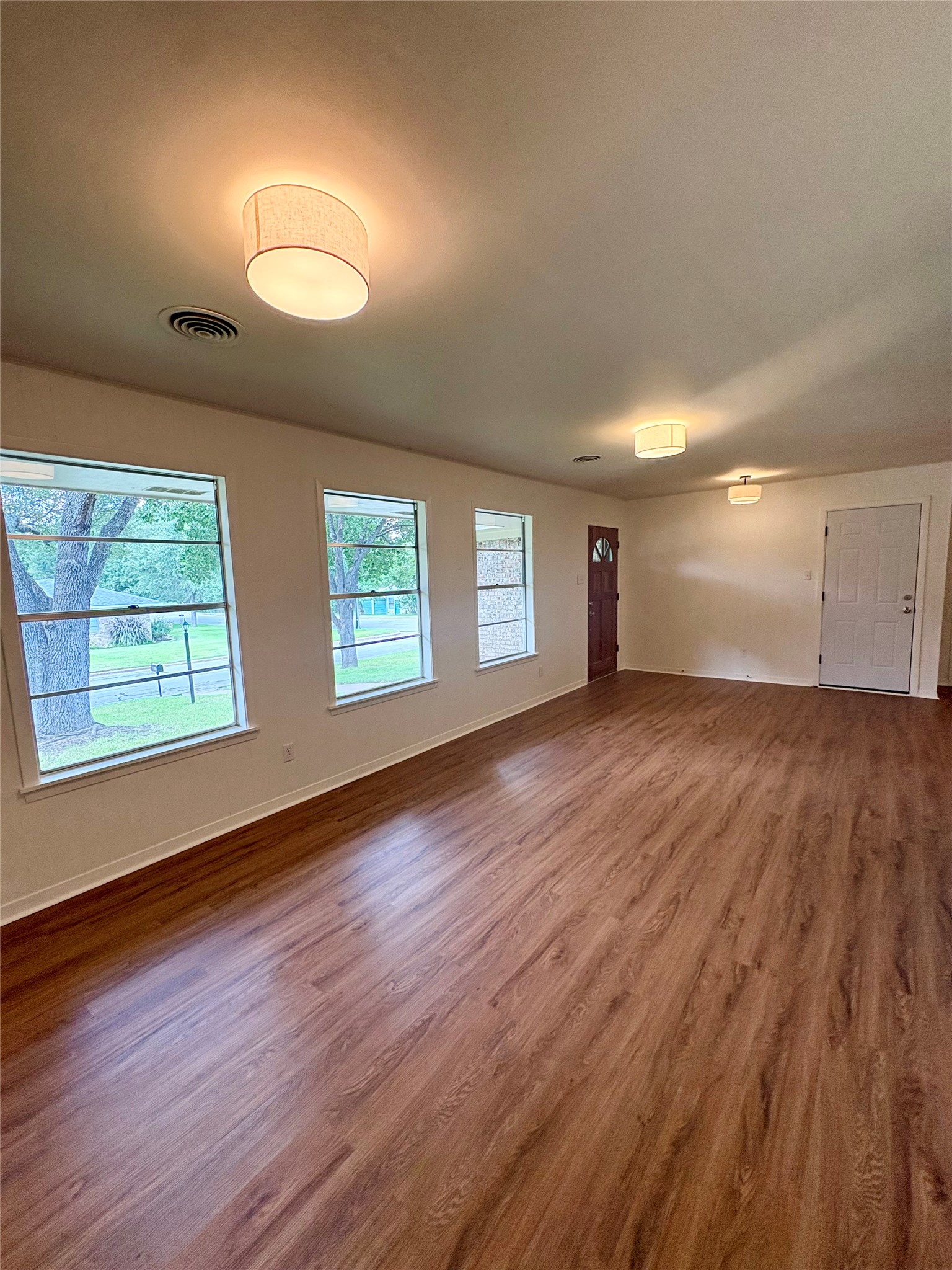 1801 Beazley Street Property Photo 13