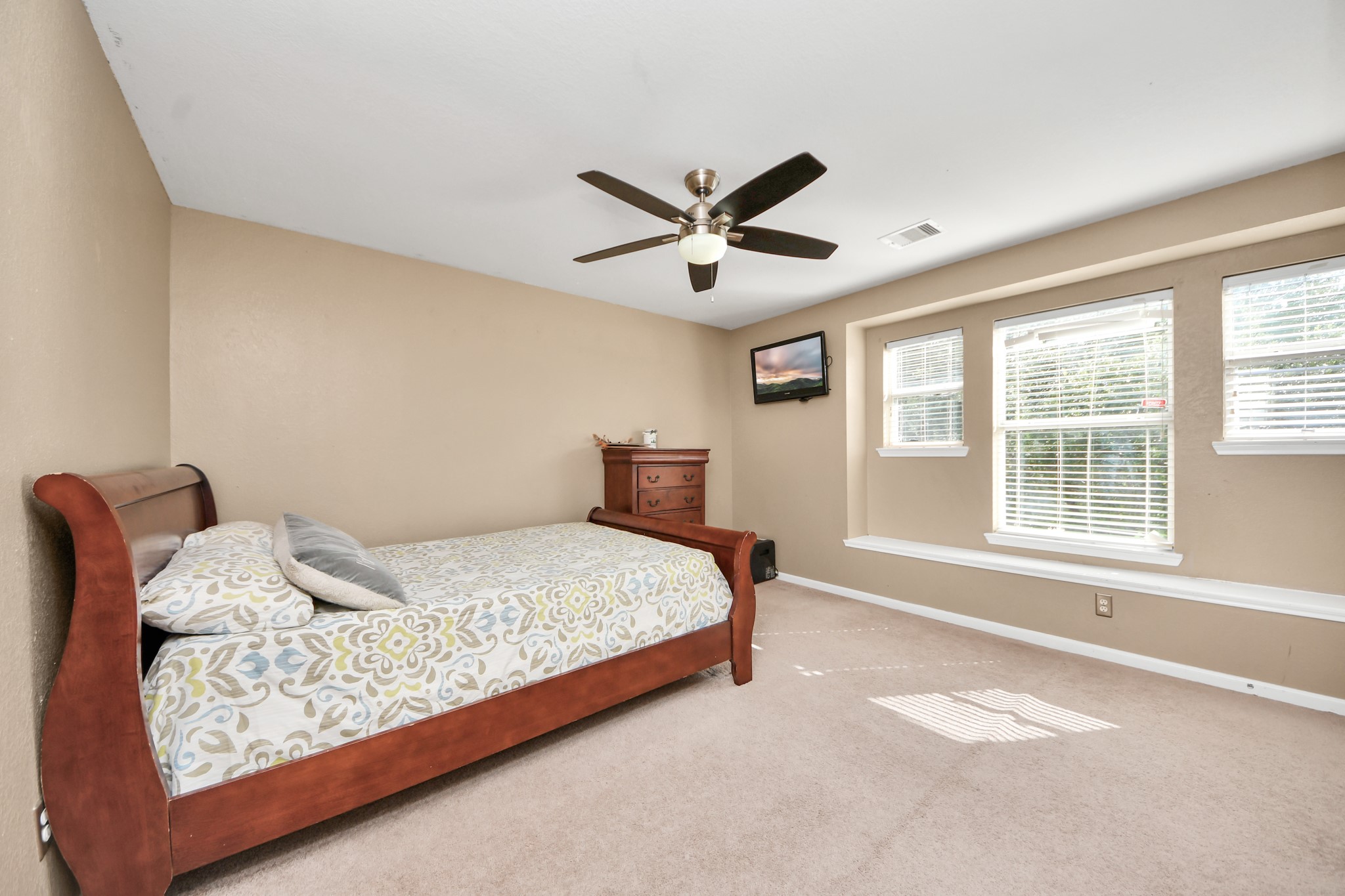 9510 Yearling Branch Dr Property Photo 35