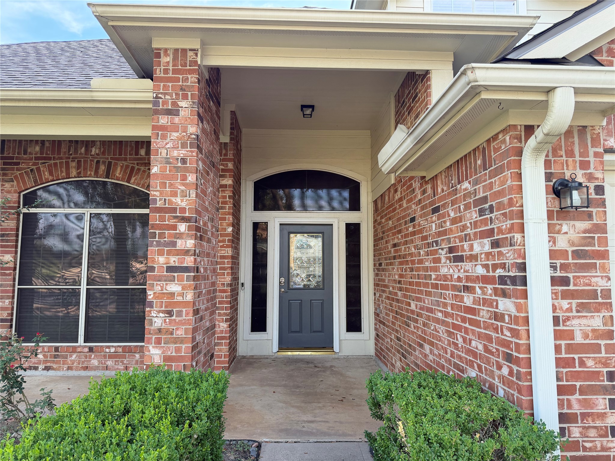 25246 Spring Iris Lane Property Photo 2