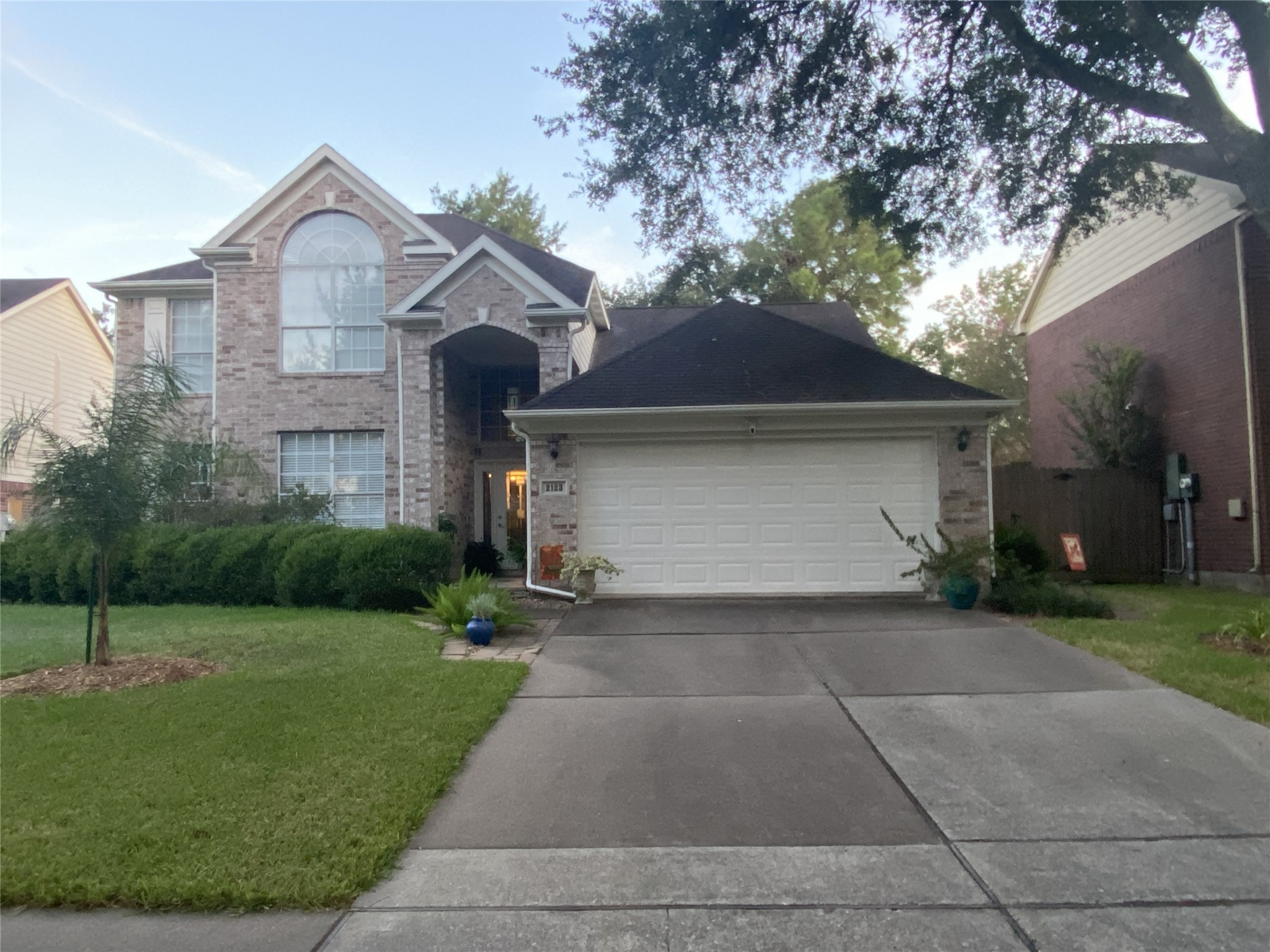 2123 Autumn Cove Drive Property Photo 1