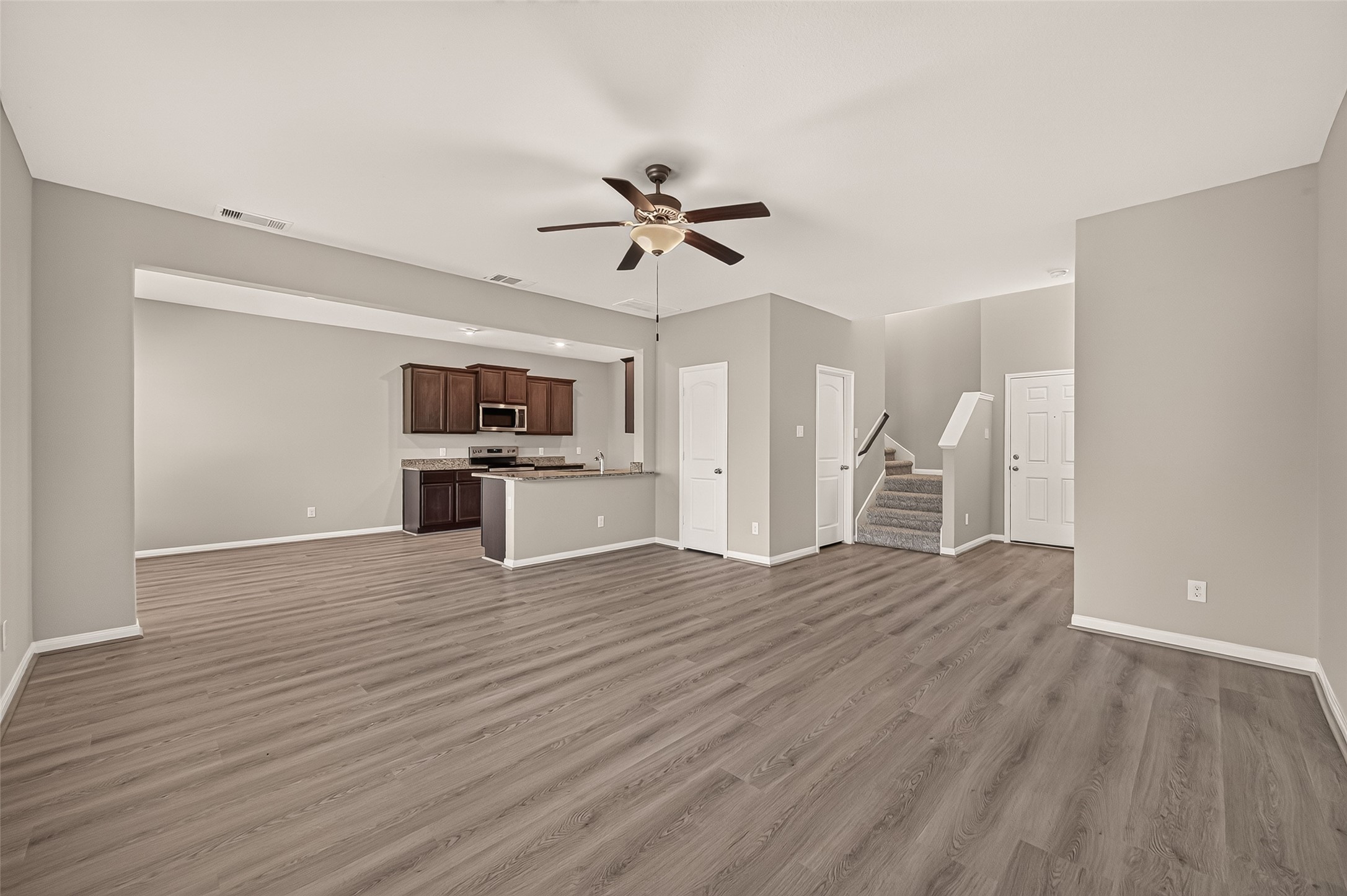 1013 Western Rose Drive Property Photo 6
