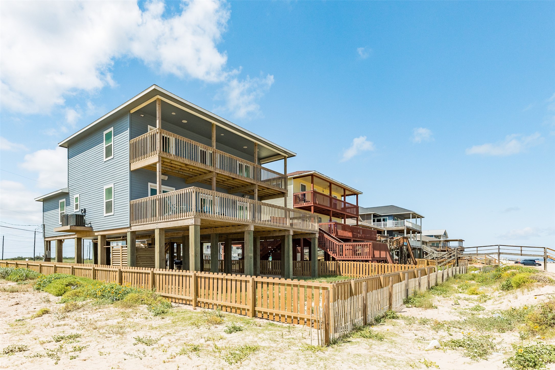 109 D Santar Loop Property Photo 1