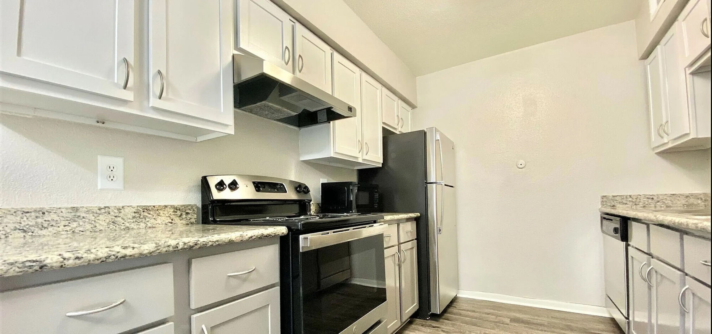 874 Yorkchester Dr 219 Property Photo 5