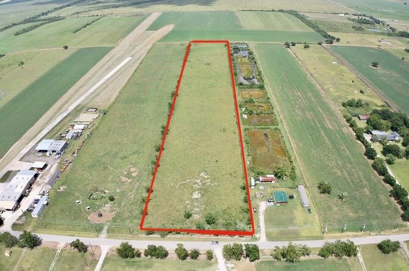 212 County Road Property Photo 1