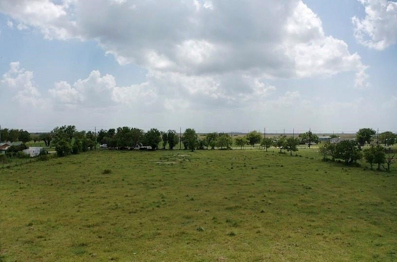 212 County Road Property Photo 6