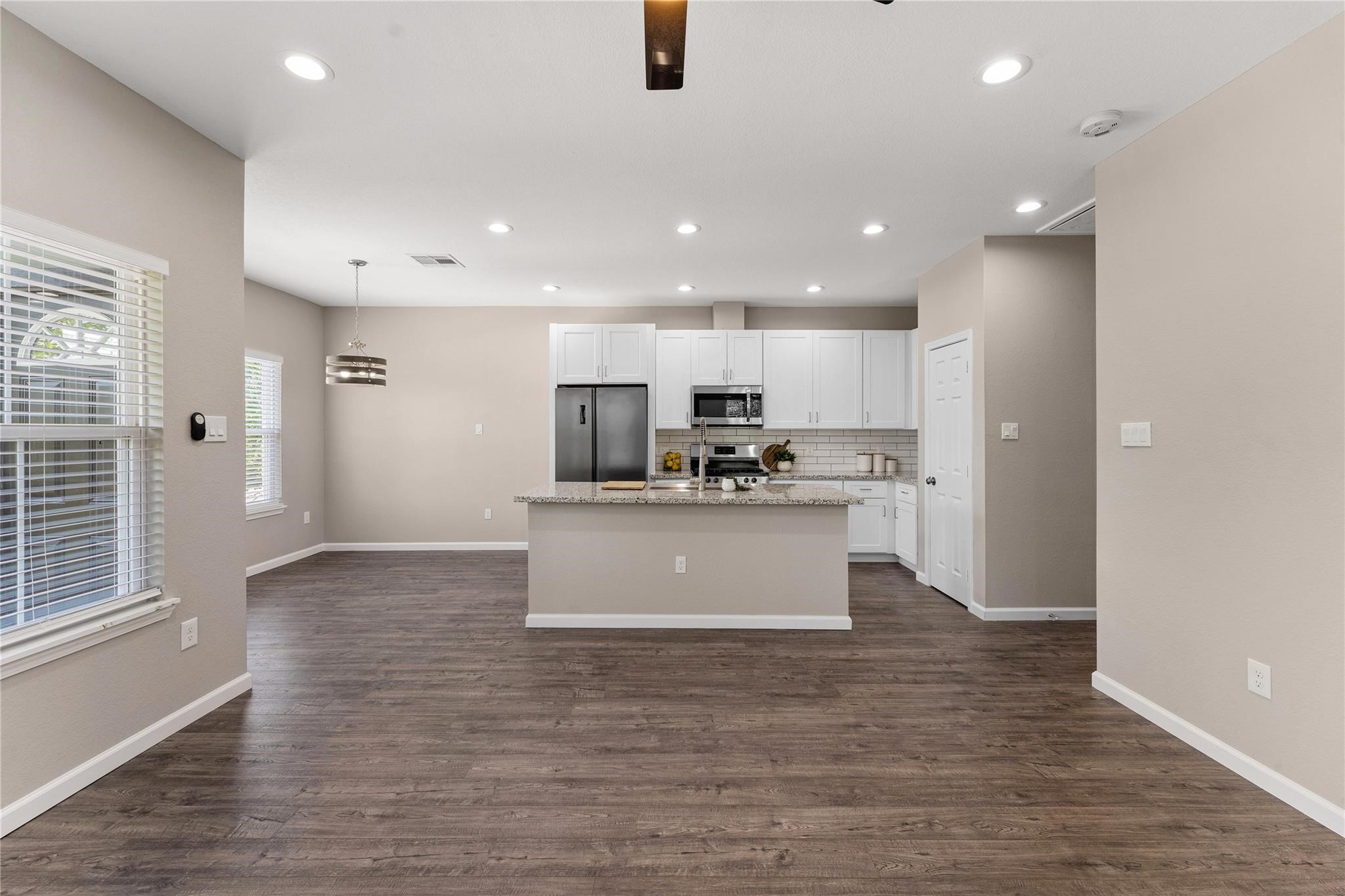 5307 Groveton Street B Property Photo 15