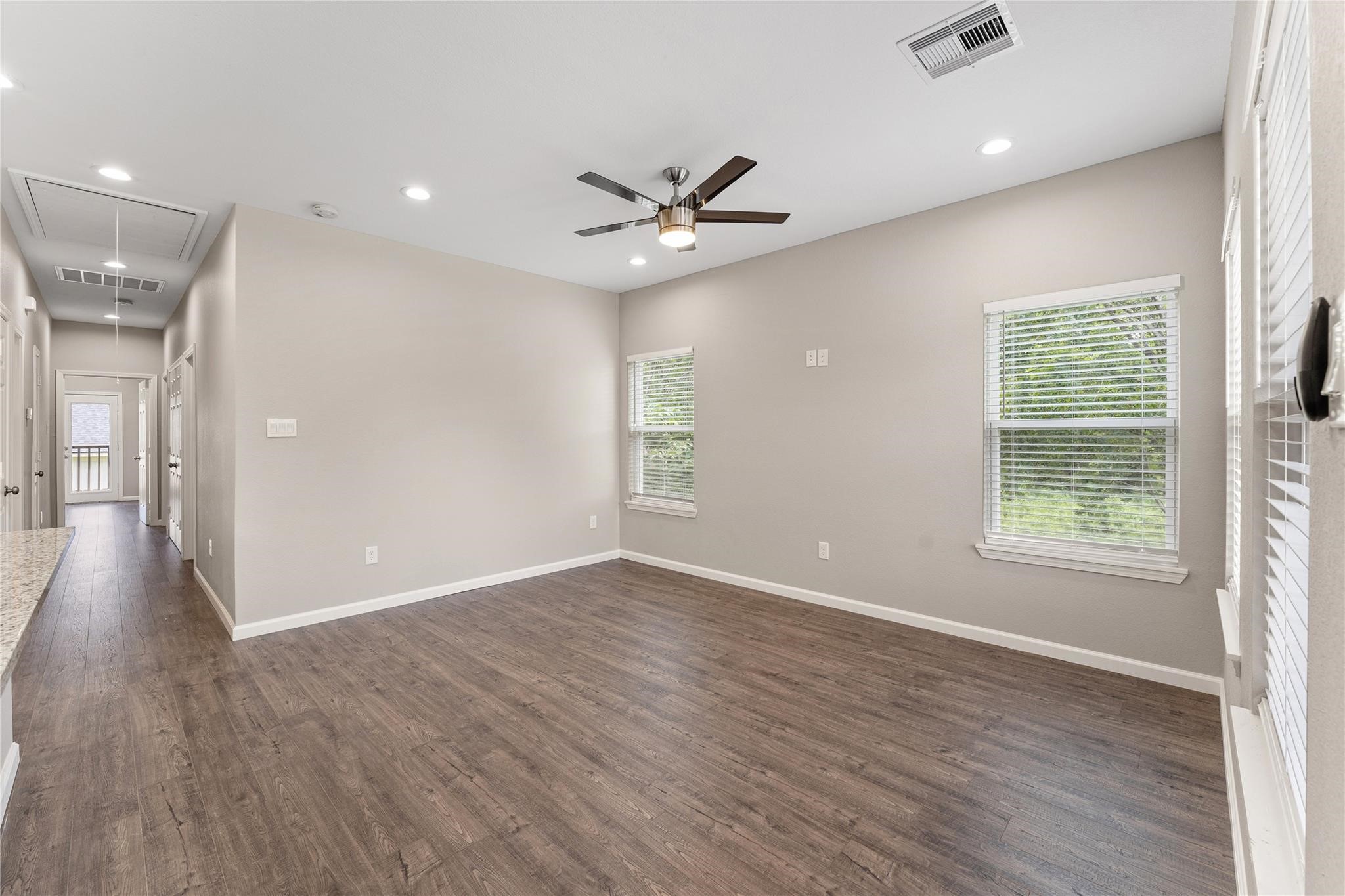 5307 Groveton Street B Property Photo 18