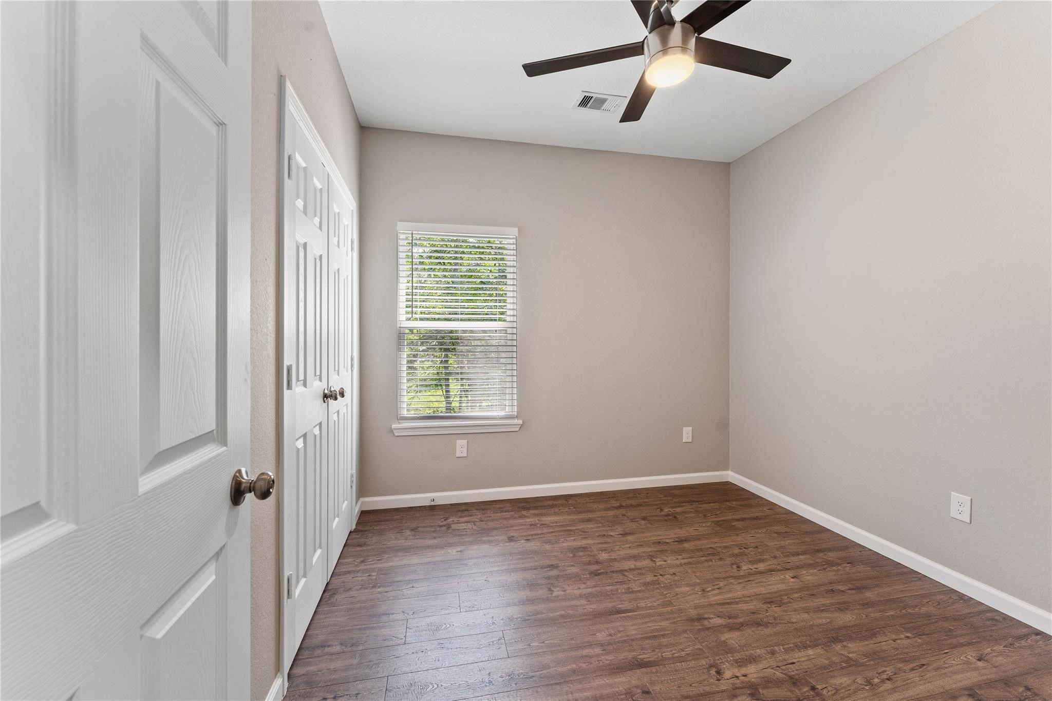 5307 Groveton Street B Property Photo 23