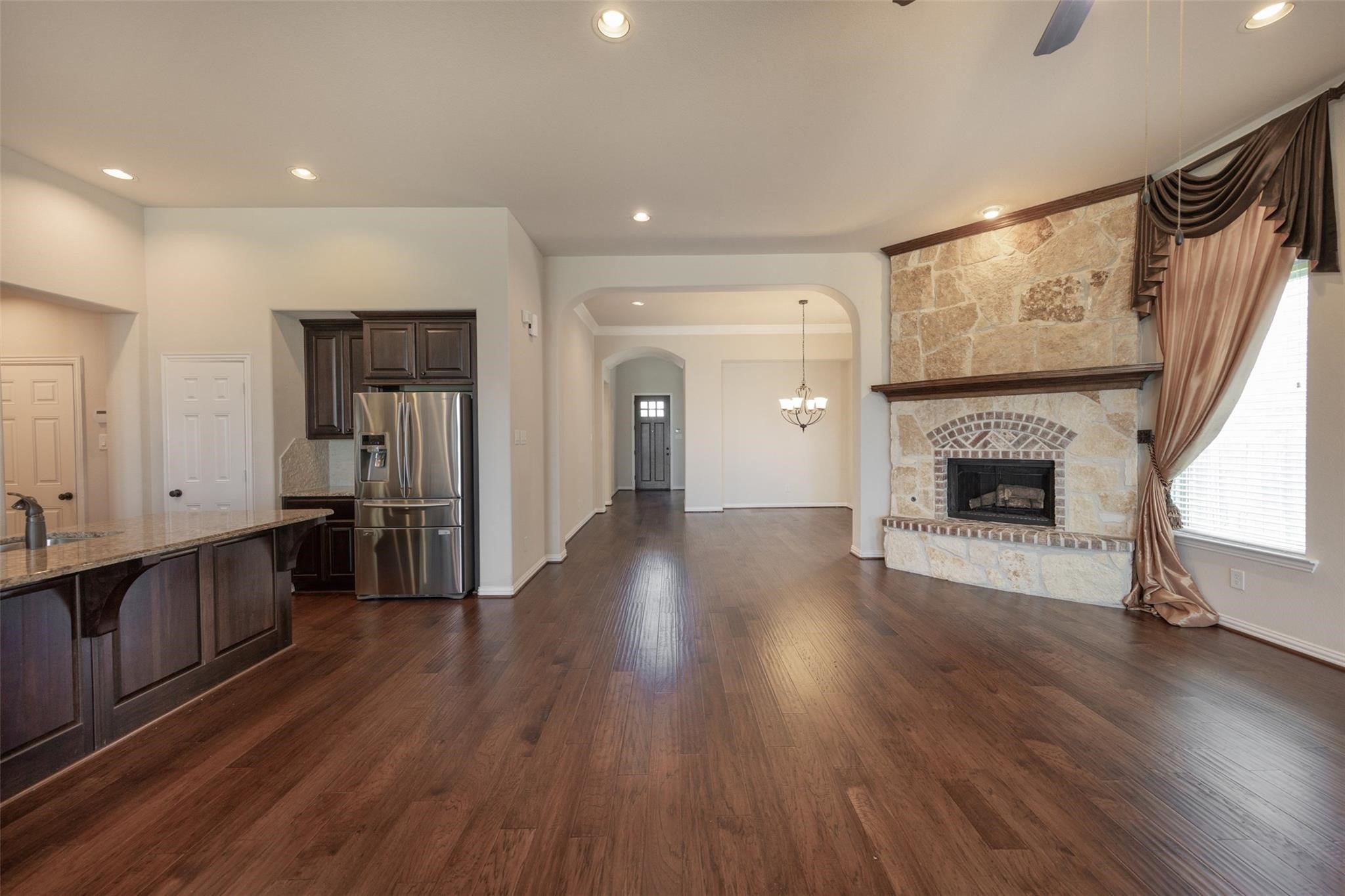 10406 Mossback Pine Road Property Photo 4