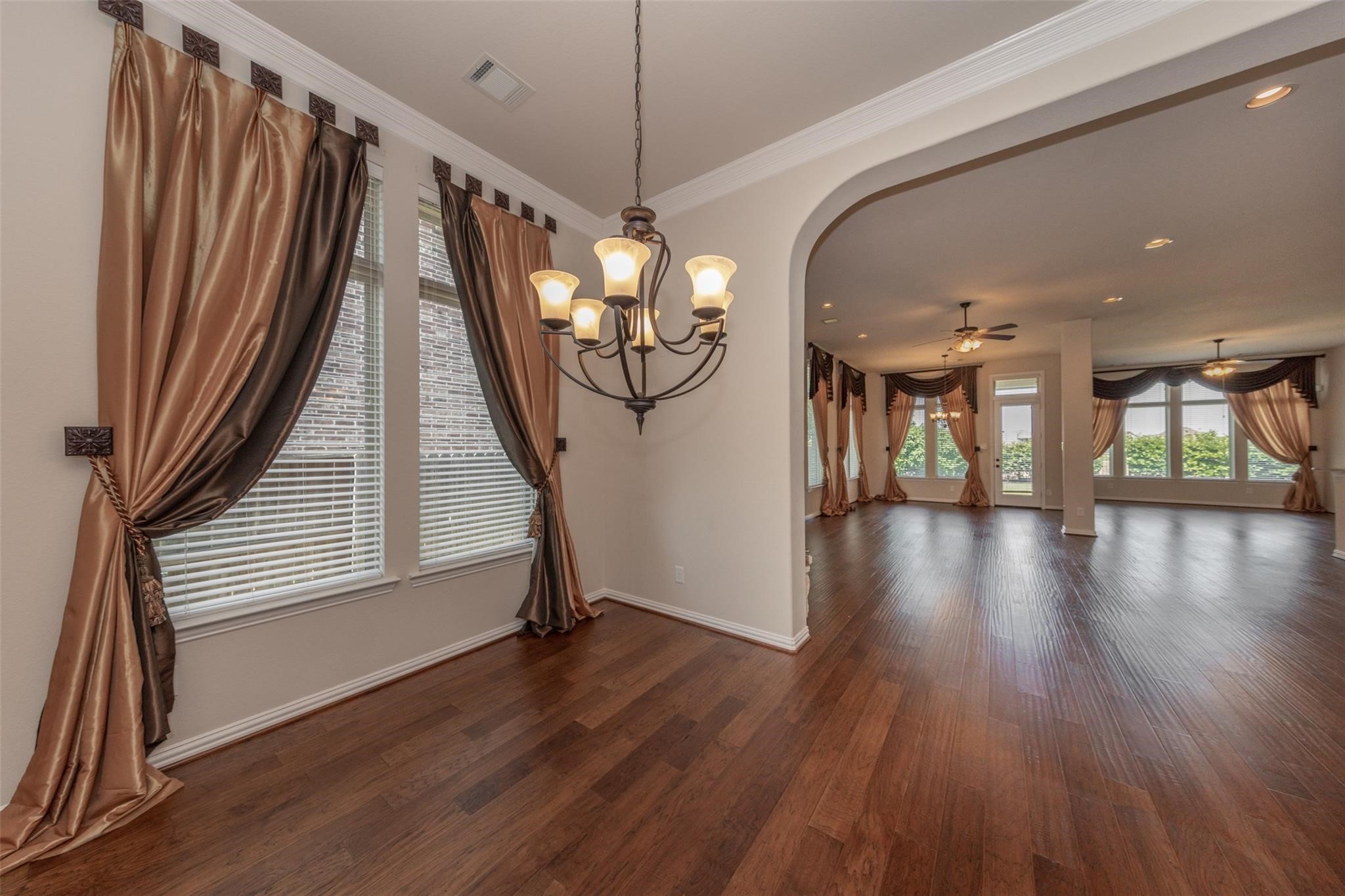 10406 Mossback Pine Road Property Photo 8