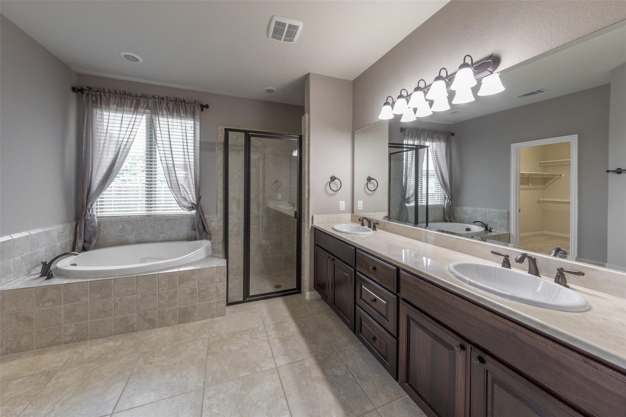 10406 Mossback Pine Road Property Photo 12