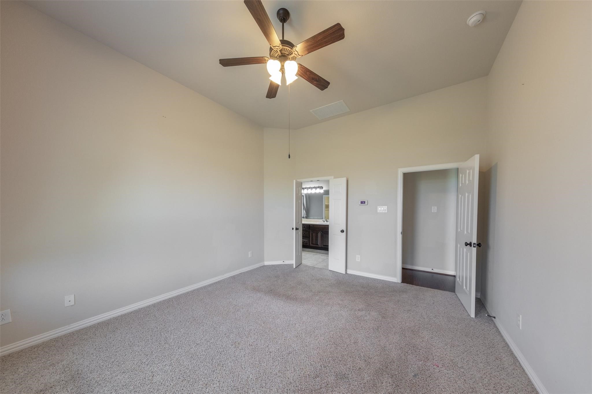 10406 Mossback Pine Road Property Photo 13