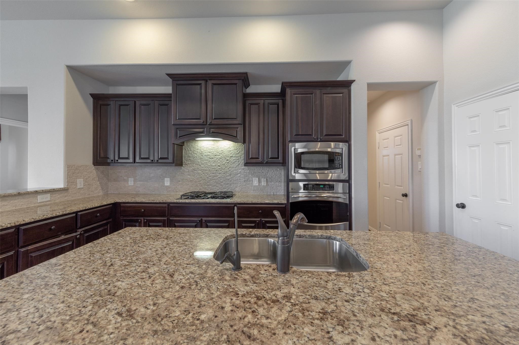 10406 Mossback Pine Road Property Photo 24