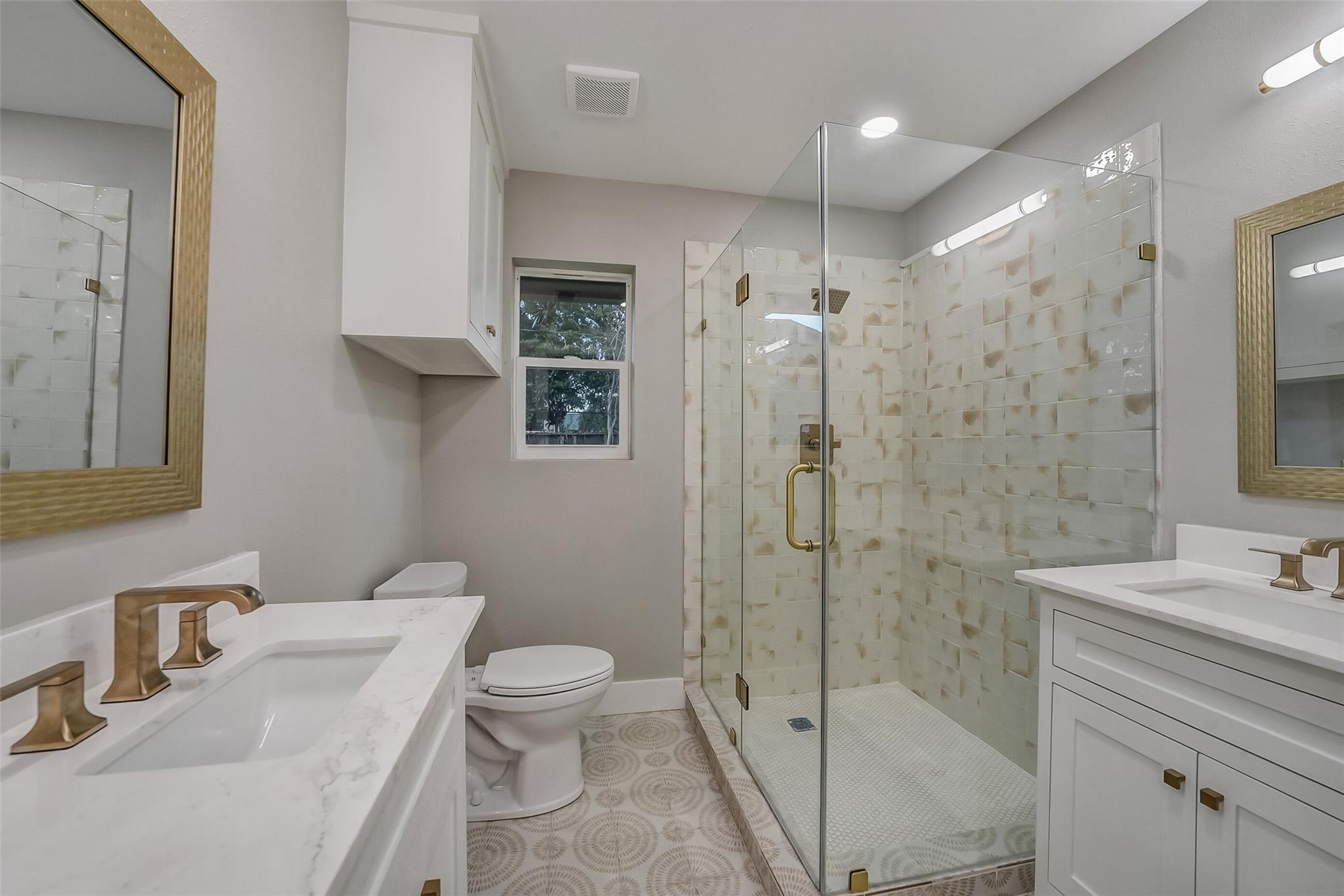 5318 Queensloch Drive Property Photo 18