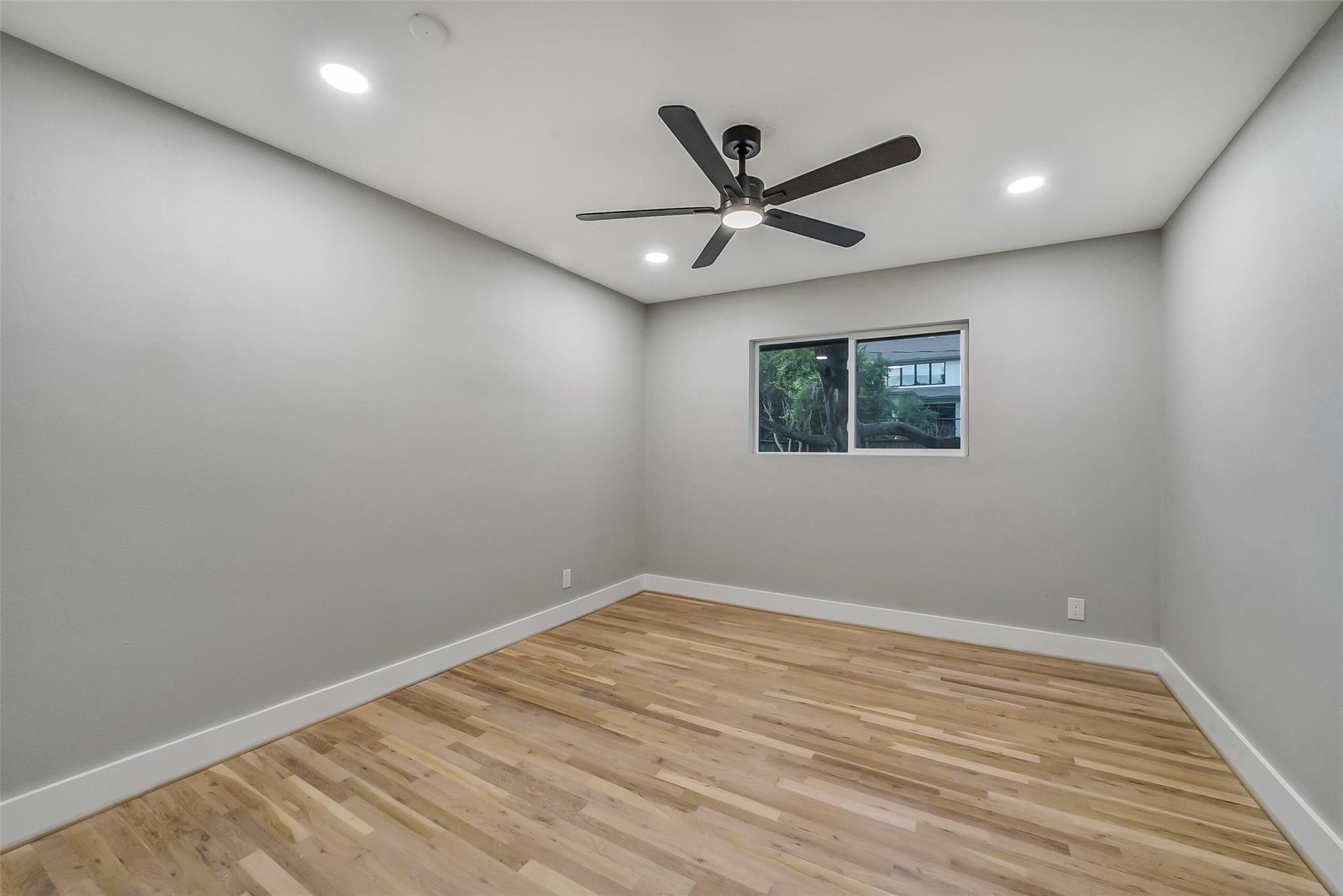 5318 Queensloch Drive Property Photo 21