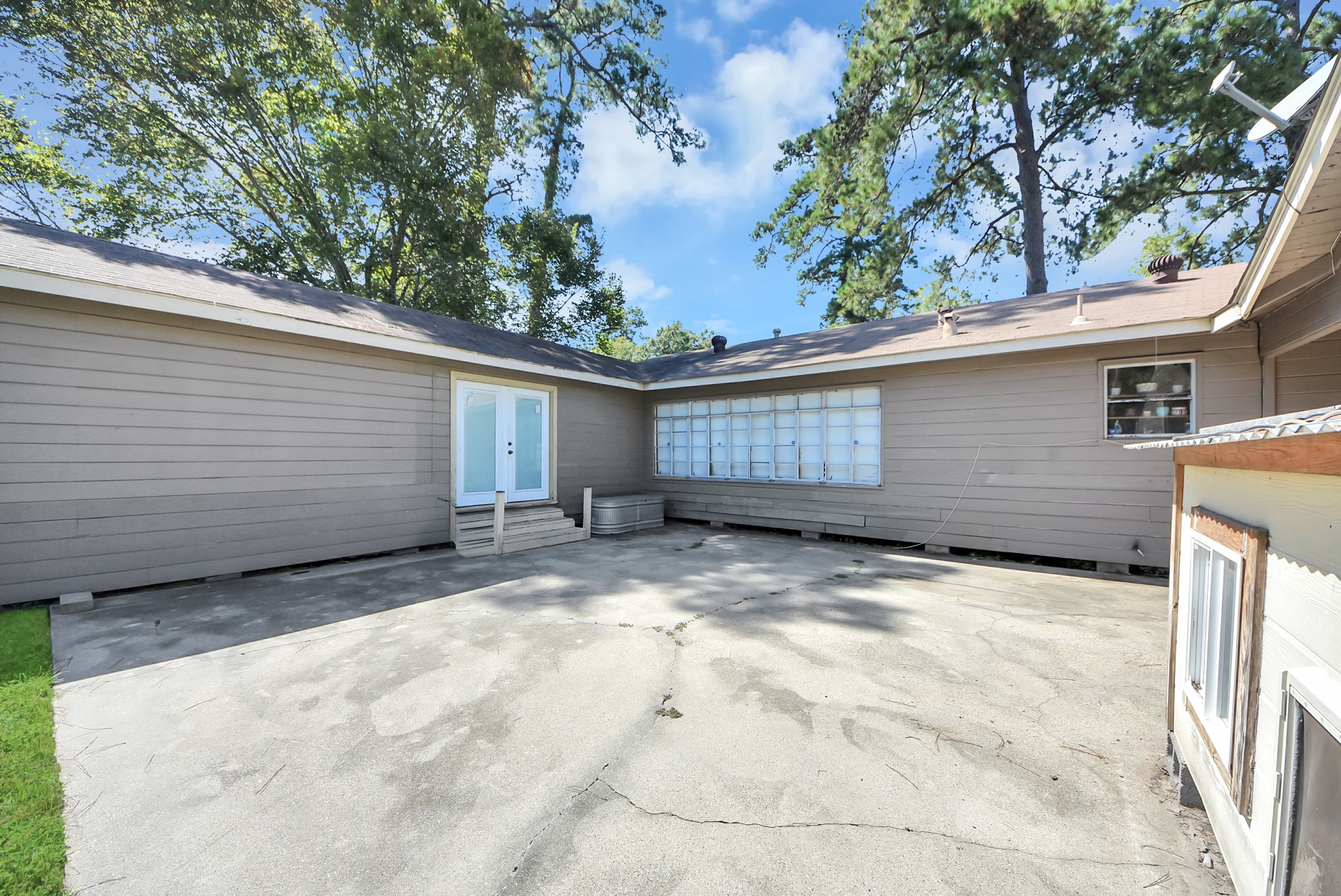 201 S Roosevelt Avenue Property Photo 40