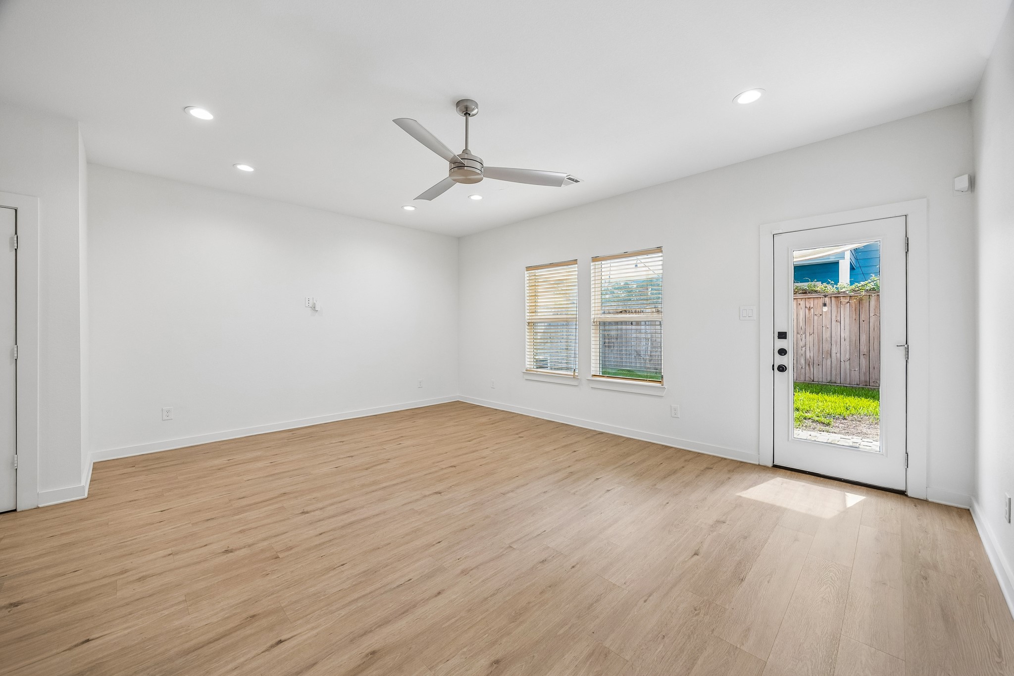 5710 Elysian Street Property Photo 6
