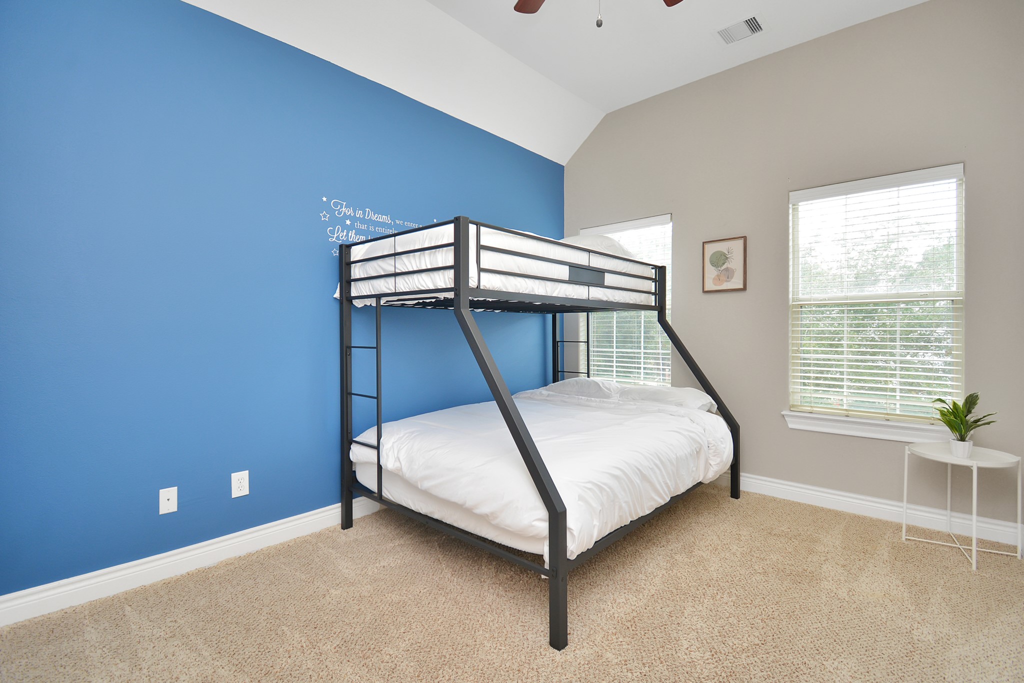 1505 Paige Street Property Photo 21