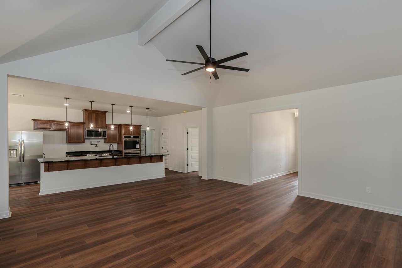 7820 Tolivar Road Property Photo 6