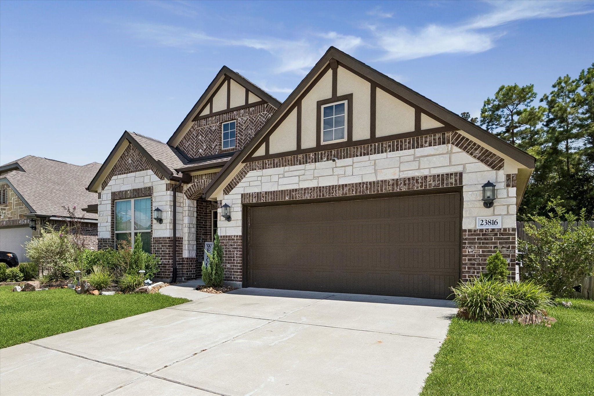 23816 Brenta Valley Drive Property Photo 3